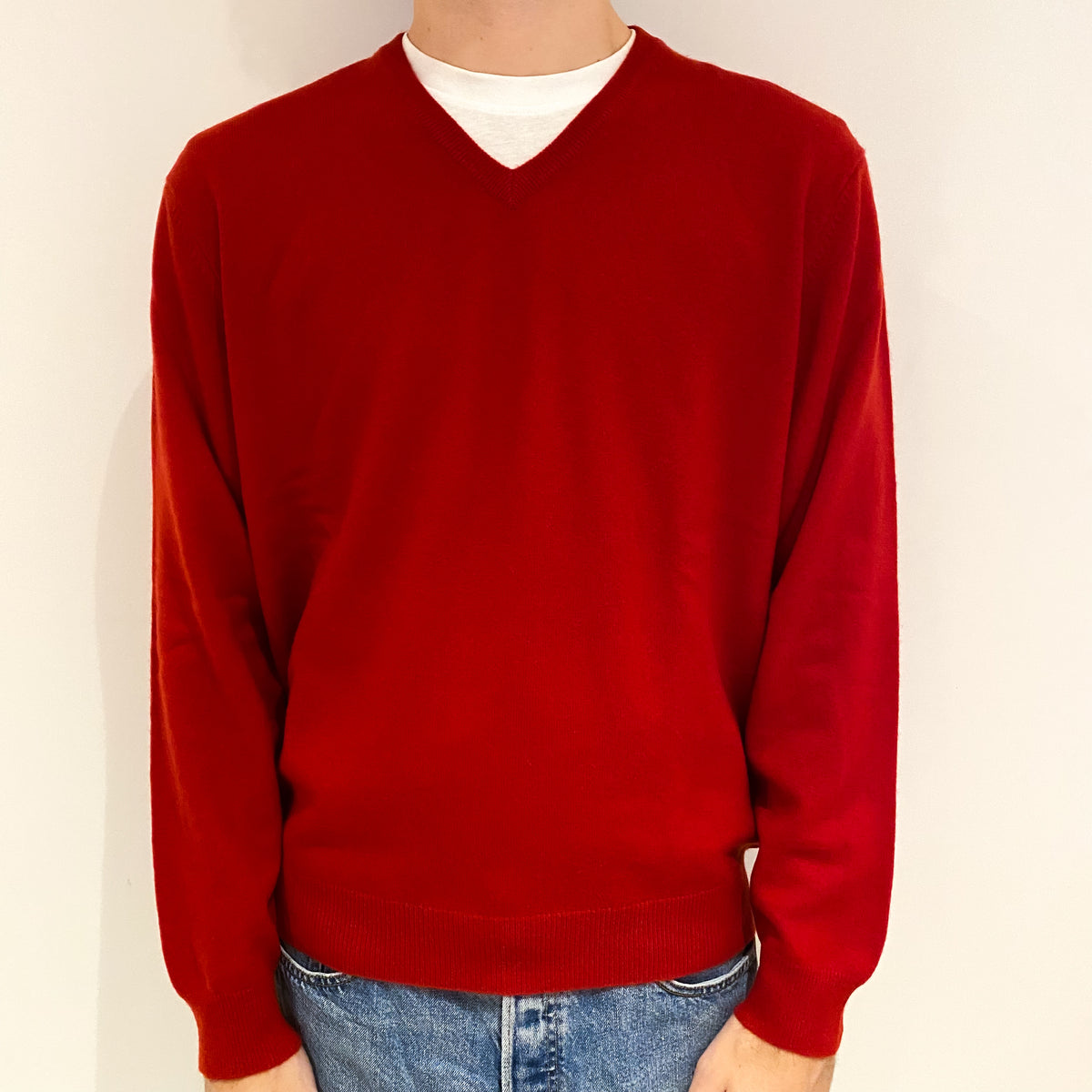 Men's Scarlet Red Cashmere V Neck Jumper Large