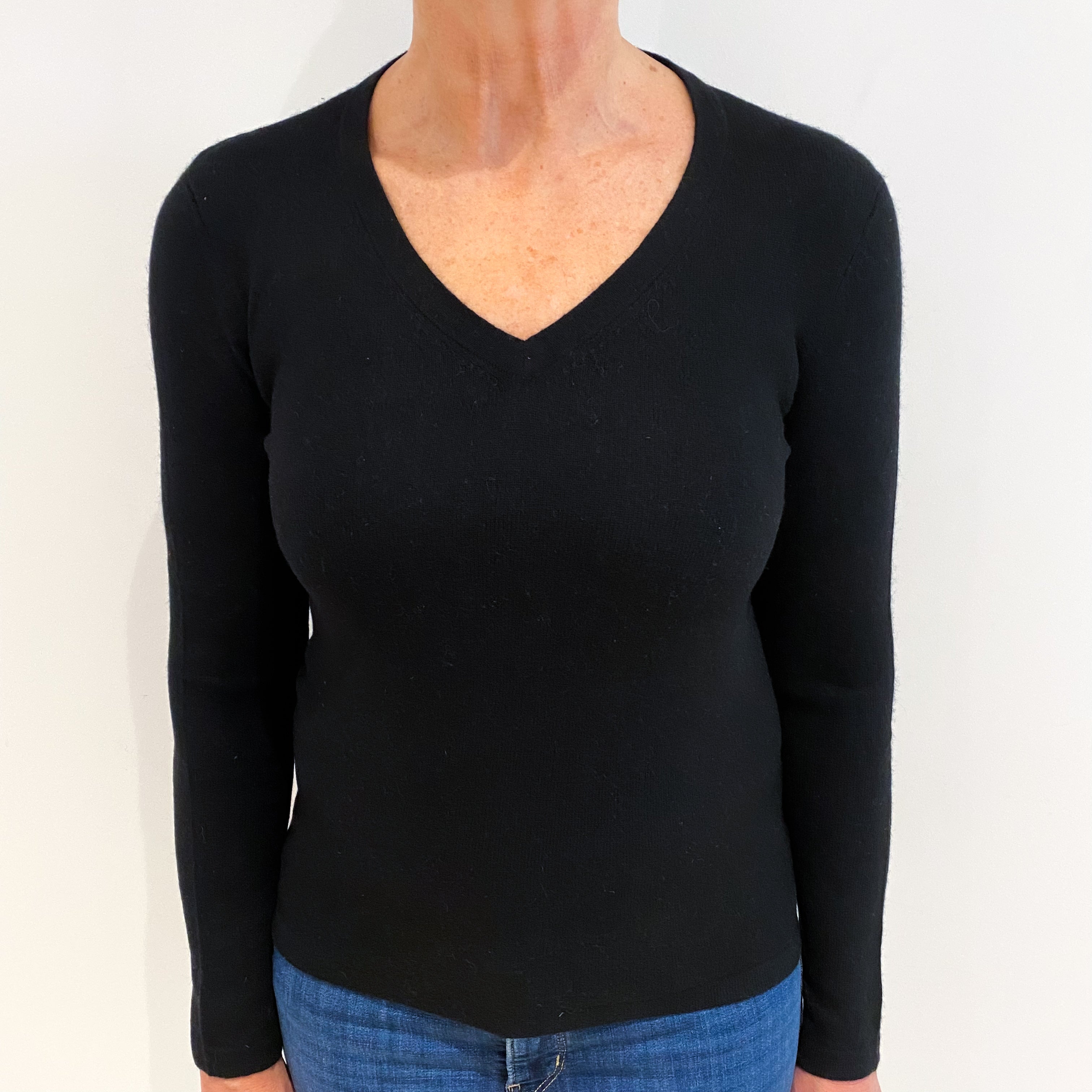 Black Cashmere V Neck Jumper Medium