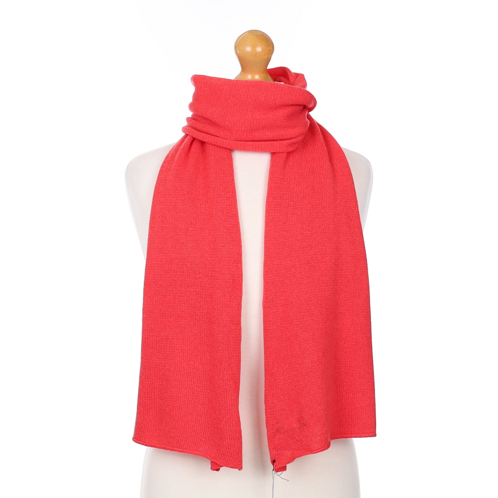 Brand New Scottish Strawberry Red Cashmere Knitted Scarf