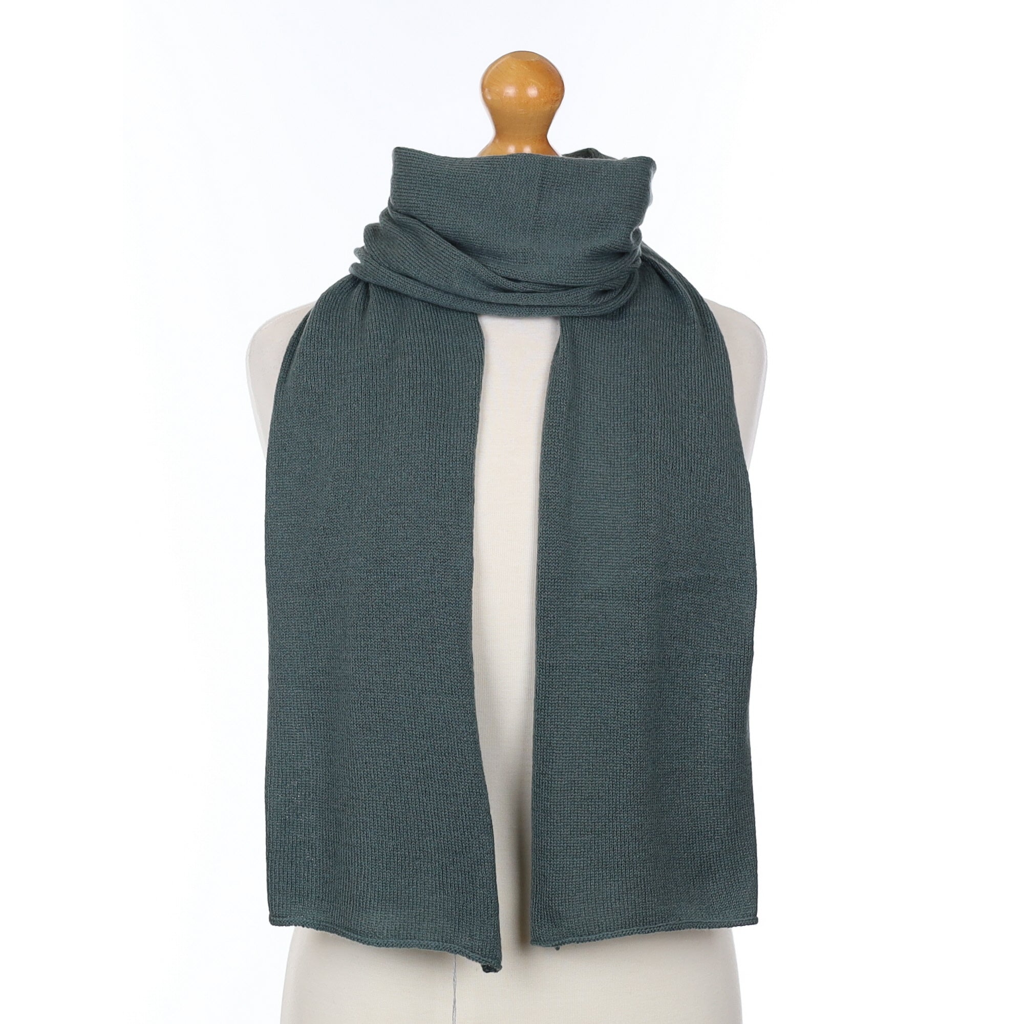 Brand New Scottish Deep Spruce Cashmere Knitted Scarf