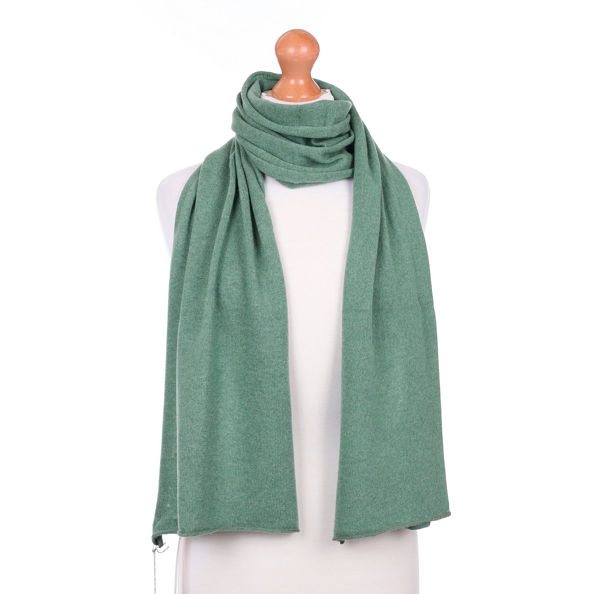 Brand New Scottish Sea Green Cashmere Knitted Scarf