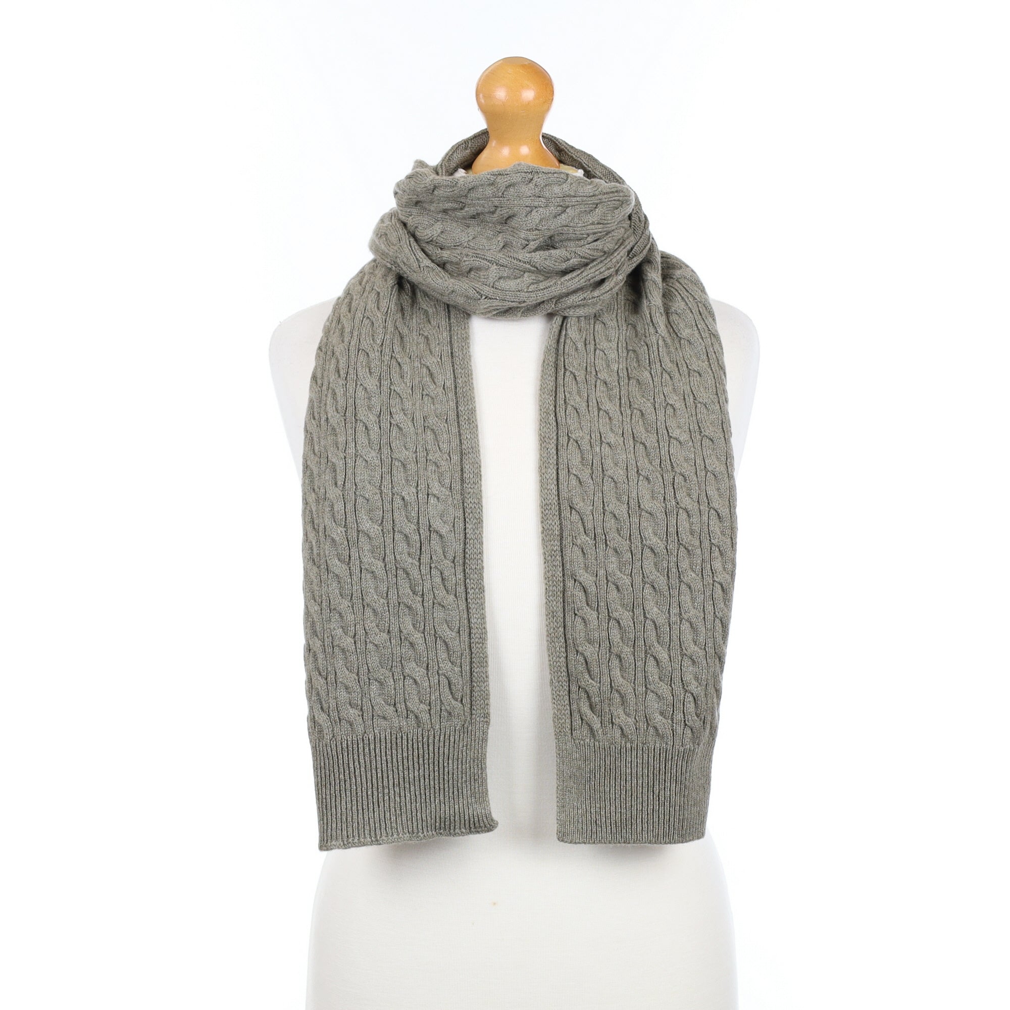 Brand New Scottish Slate Grey Cashmere Cable Scarf