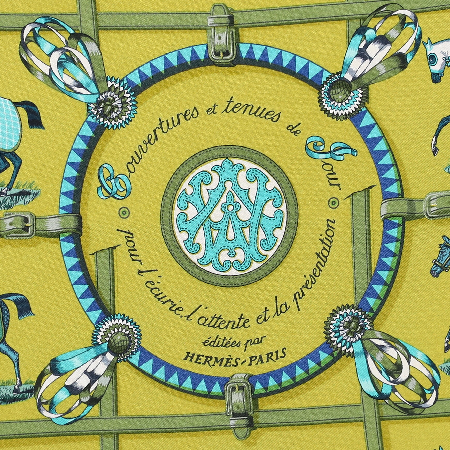 Hermès 42 Couvertures et Tenues de Jour Silk Scarf