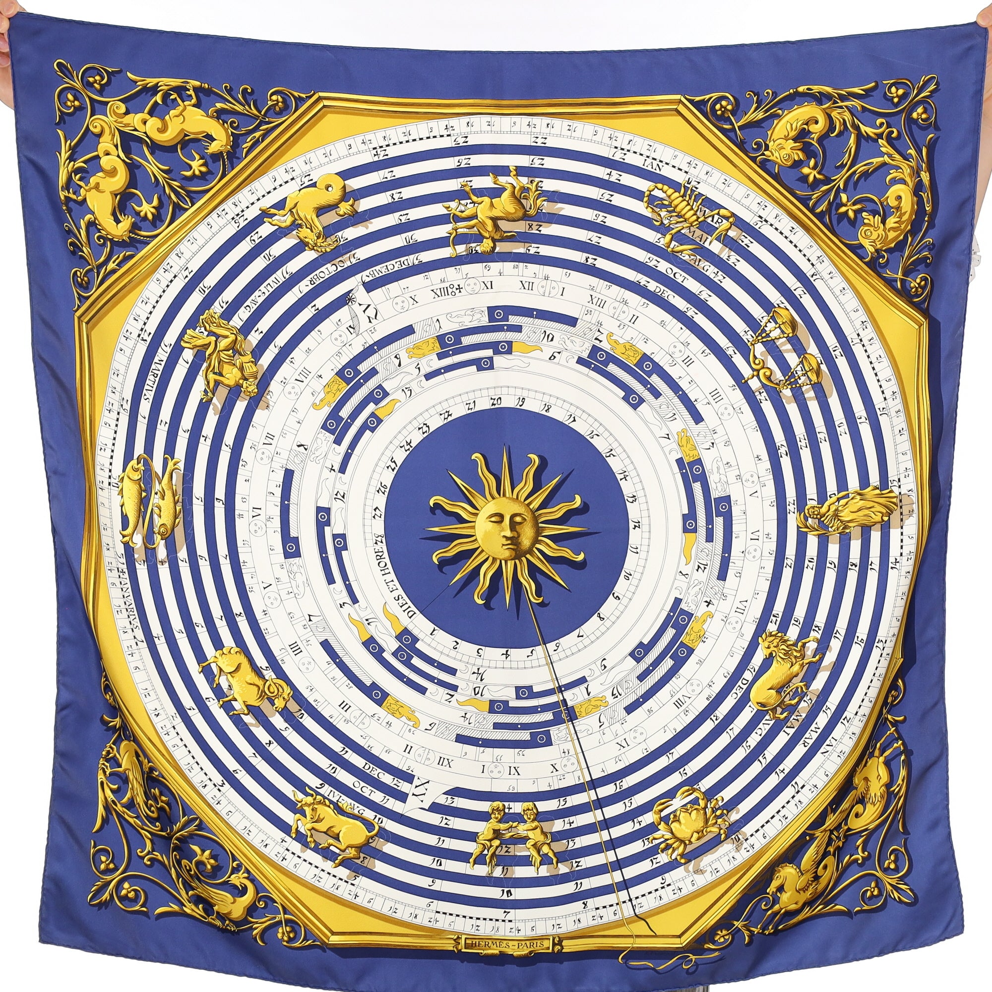 Hermès Dies et Hore Silk Scarf
