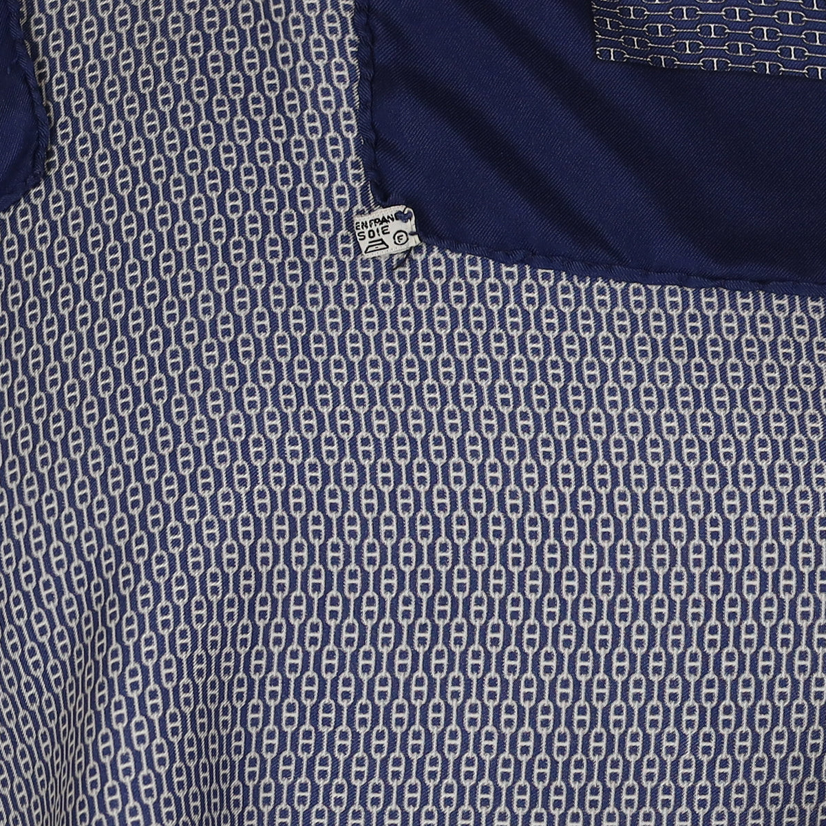 Hermès 42 Vintage Silk Scarf