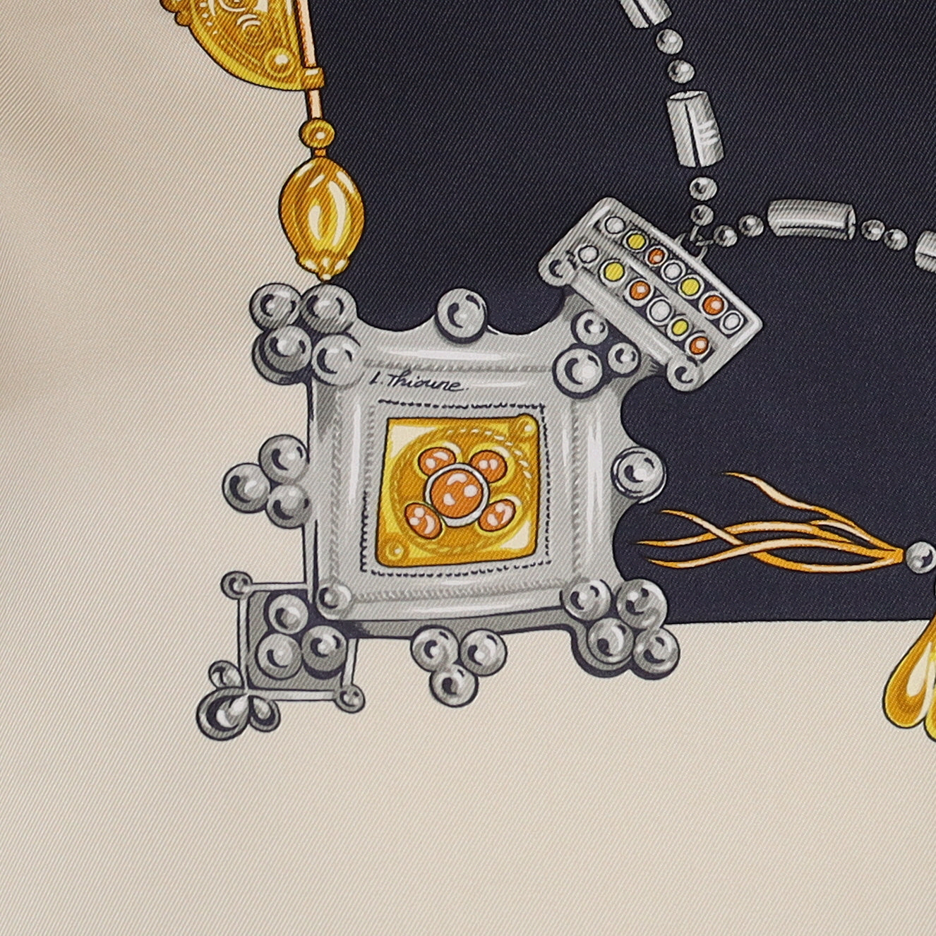 Brand New Boxed Hermès Parures des Sables Silk Scarf