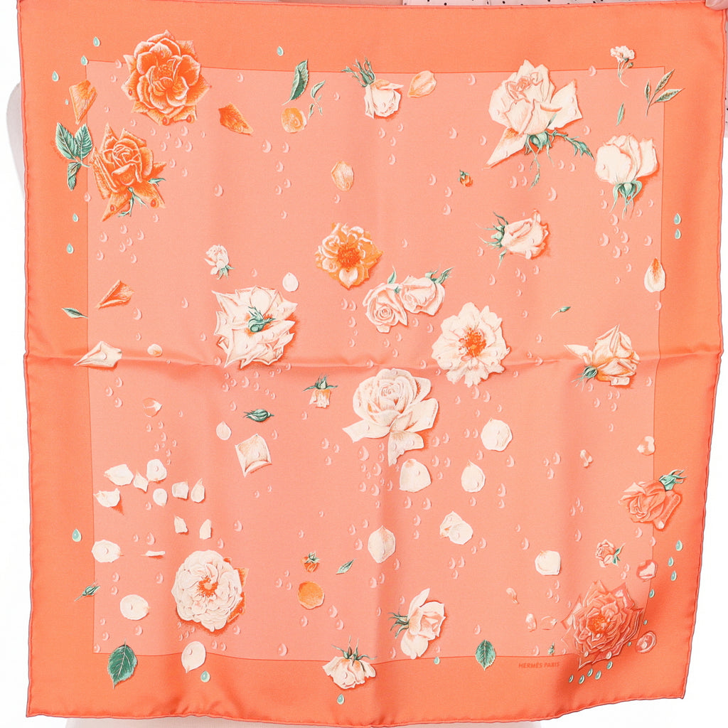 Brand New Boxed Hermès 42 La Rosée Silk Scarf