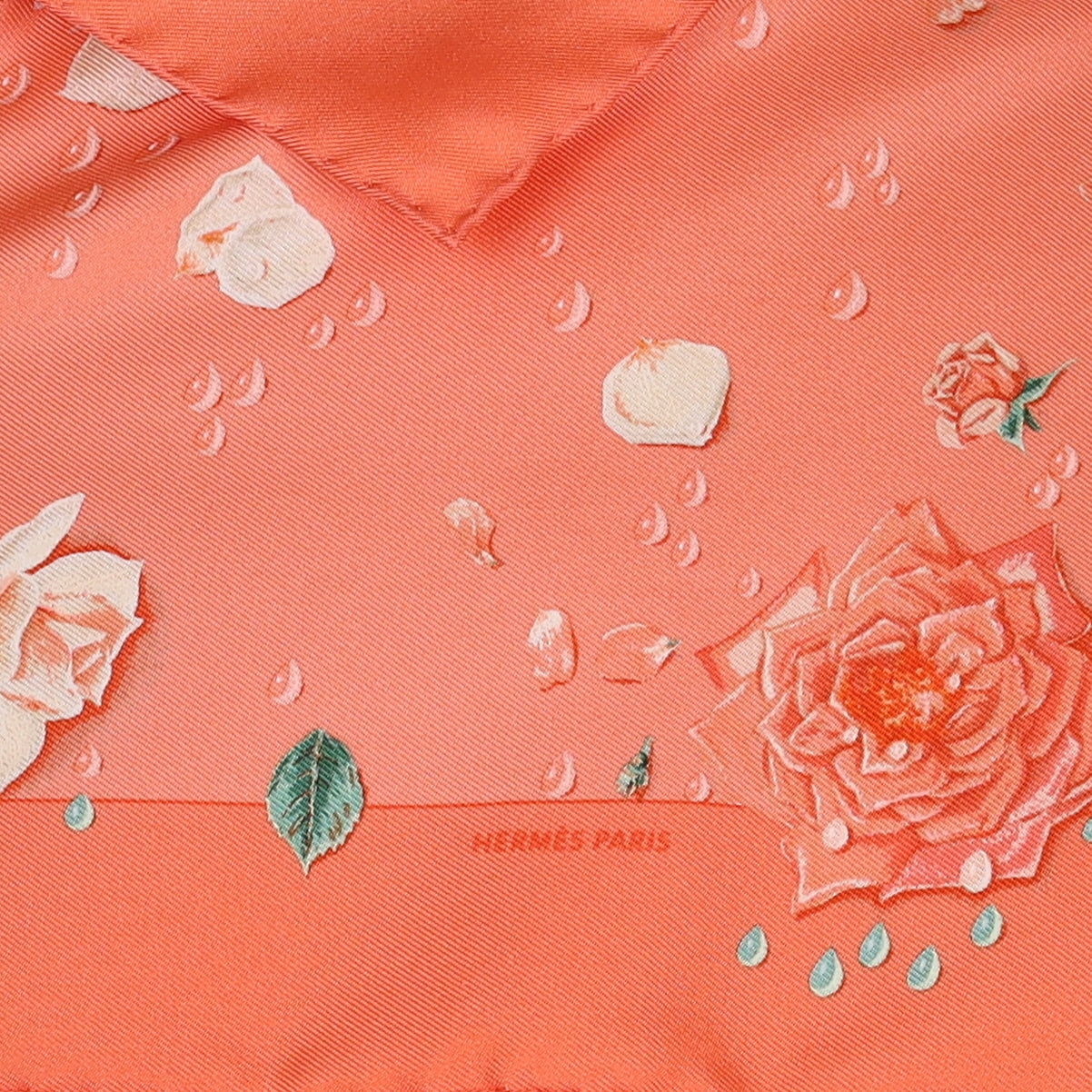 Brand New Boxed Hermès 42 La Rosée Silk Scarf