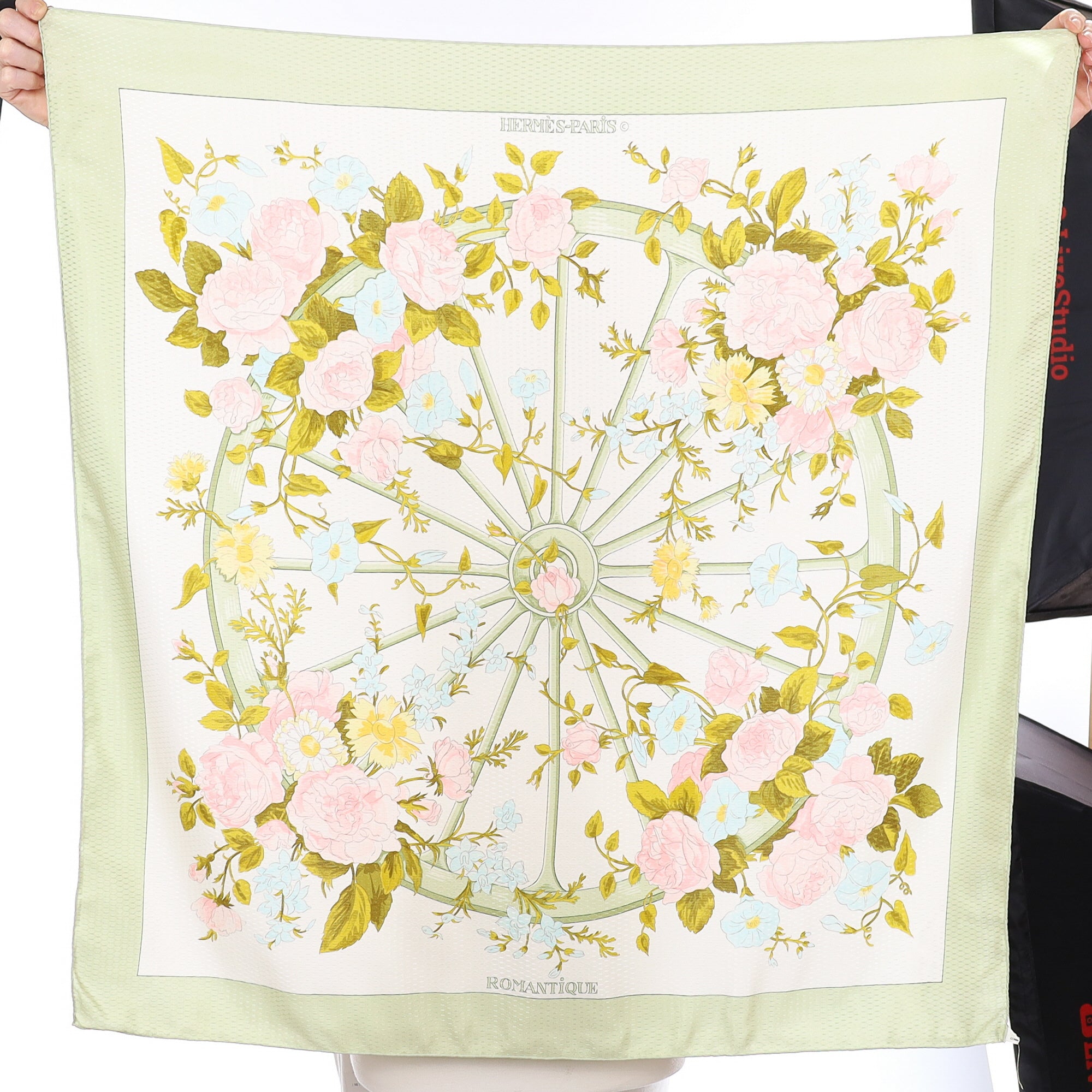 Hermès Romantique Silk Scarf