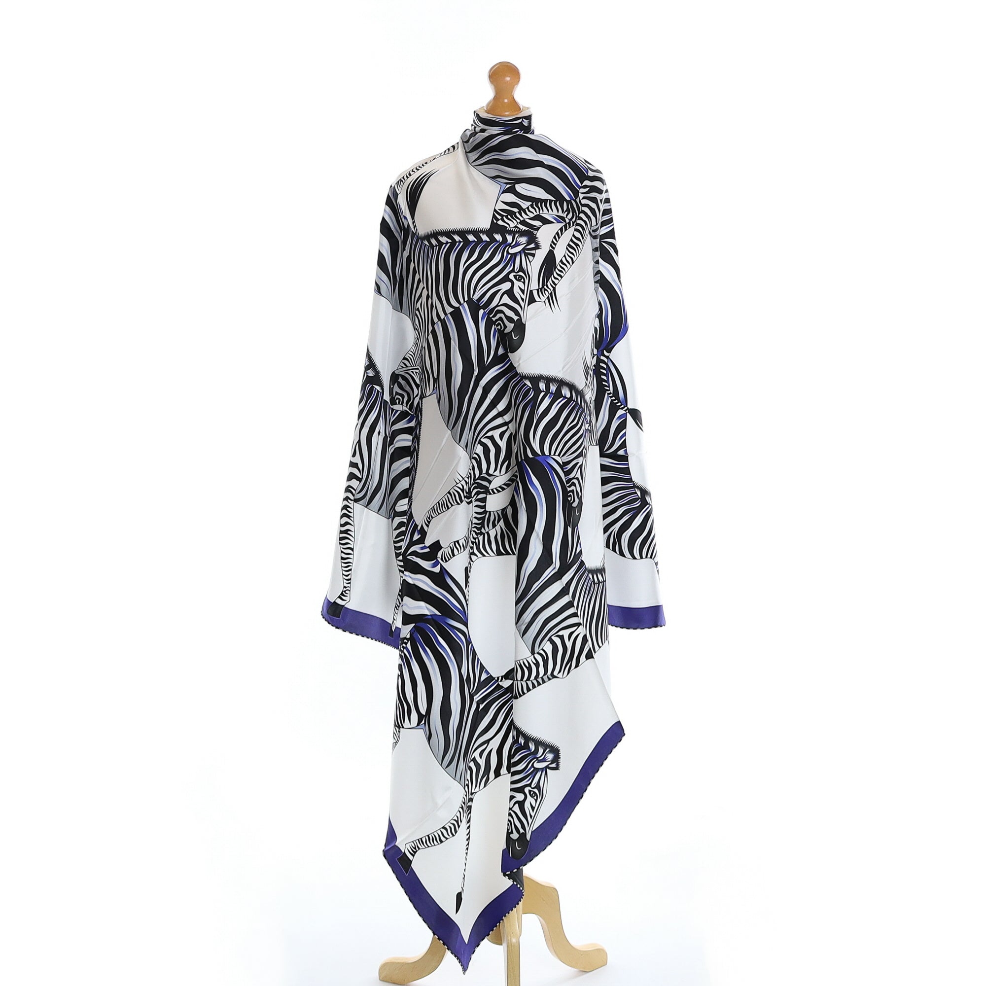 Brand New Bellezza Black & Purple Zebra Double Faced Silk Scarf Extra Large