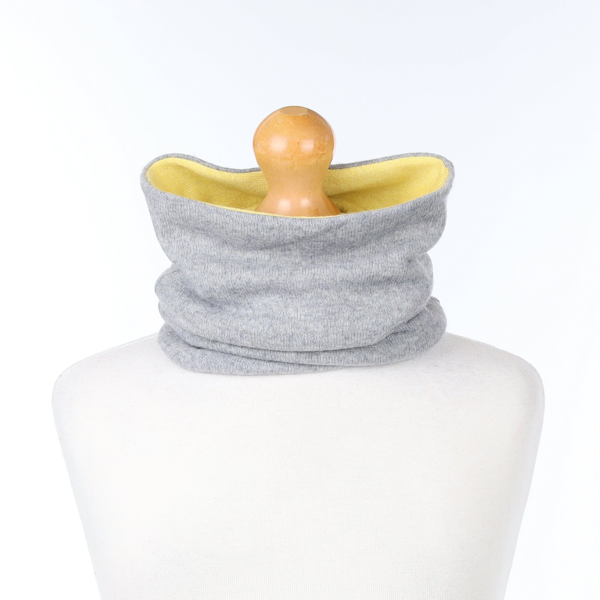 Men’s Smoke Grey and Yellow Double Layered Snood