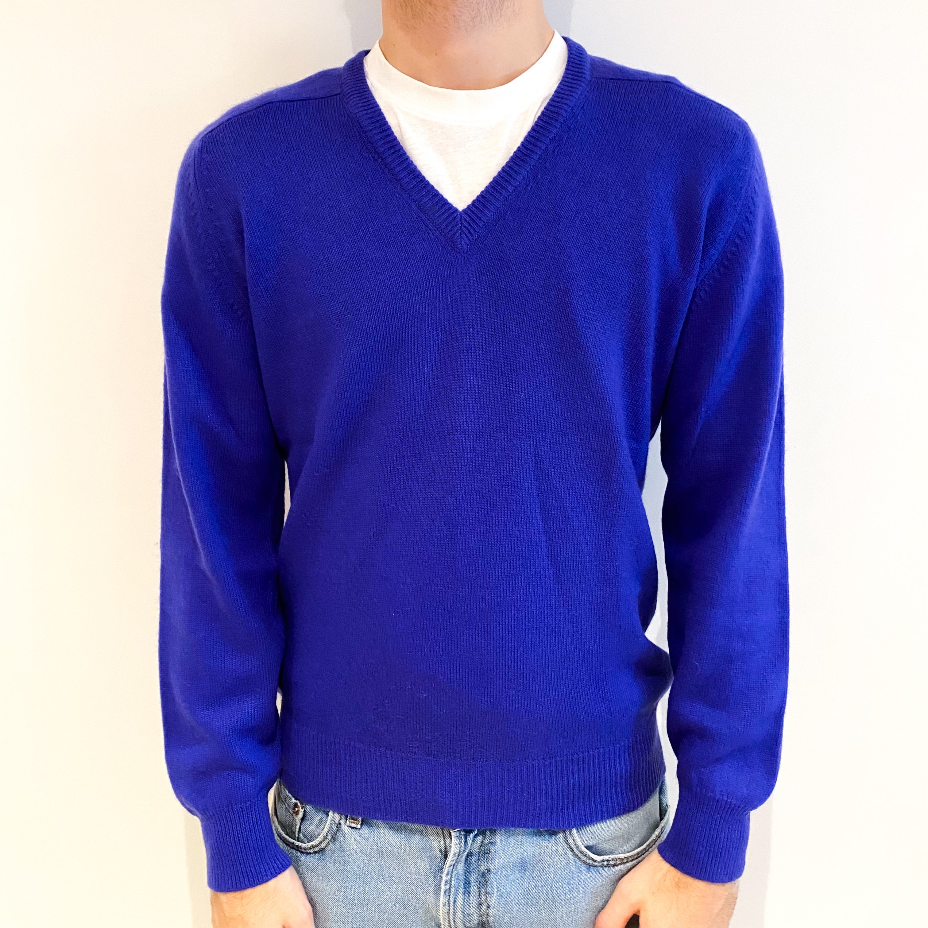 Men's Vintage Italian Wisteria Purple Cashmere V Neck Jumper Medium