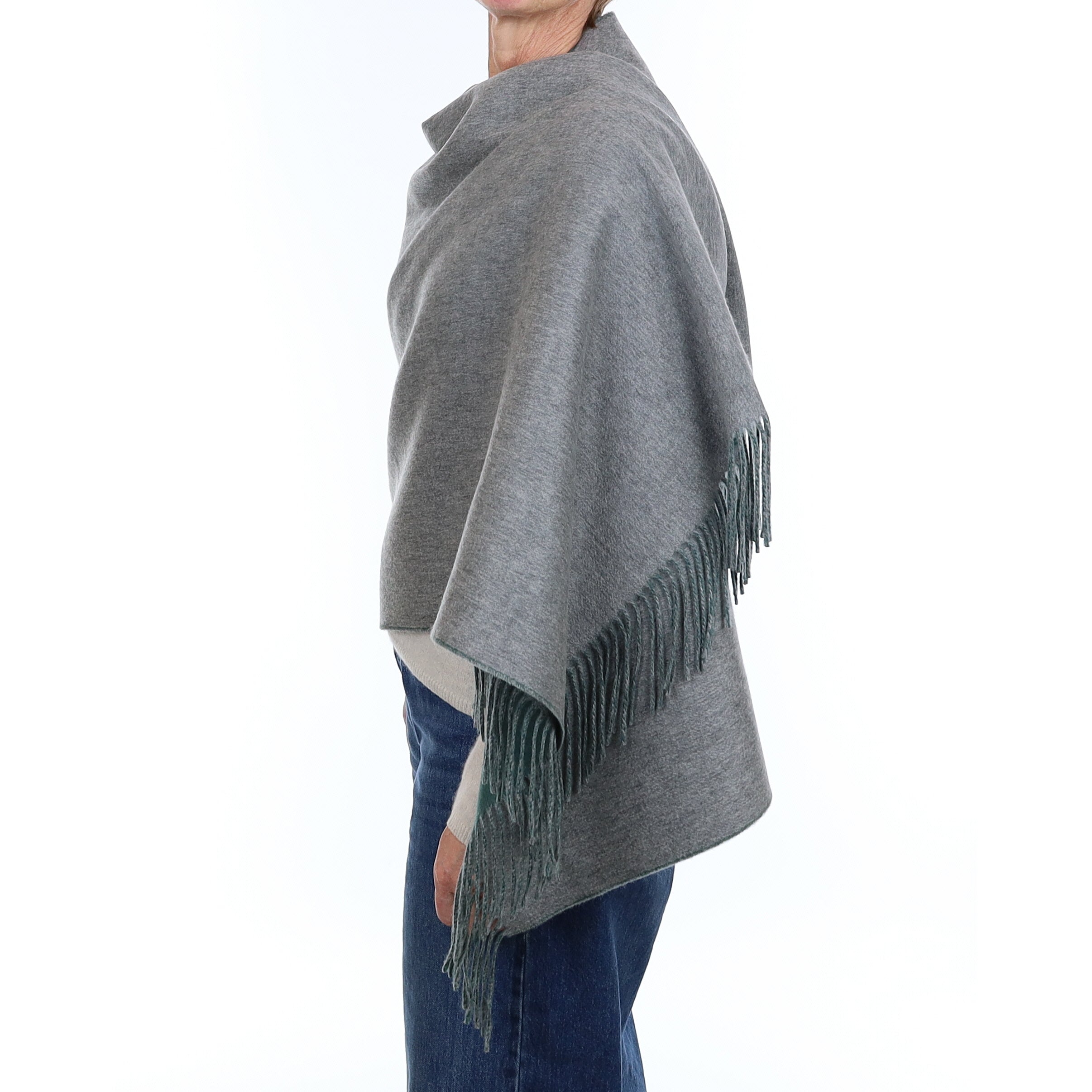 Brand New Scottish Spruce Green and Ash Grey Luxury Woven Cashmere Wrap