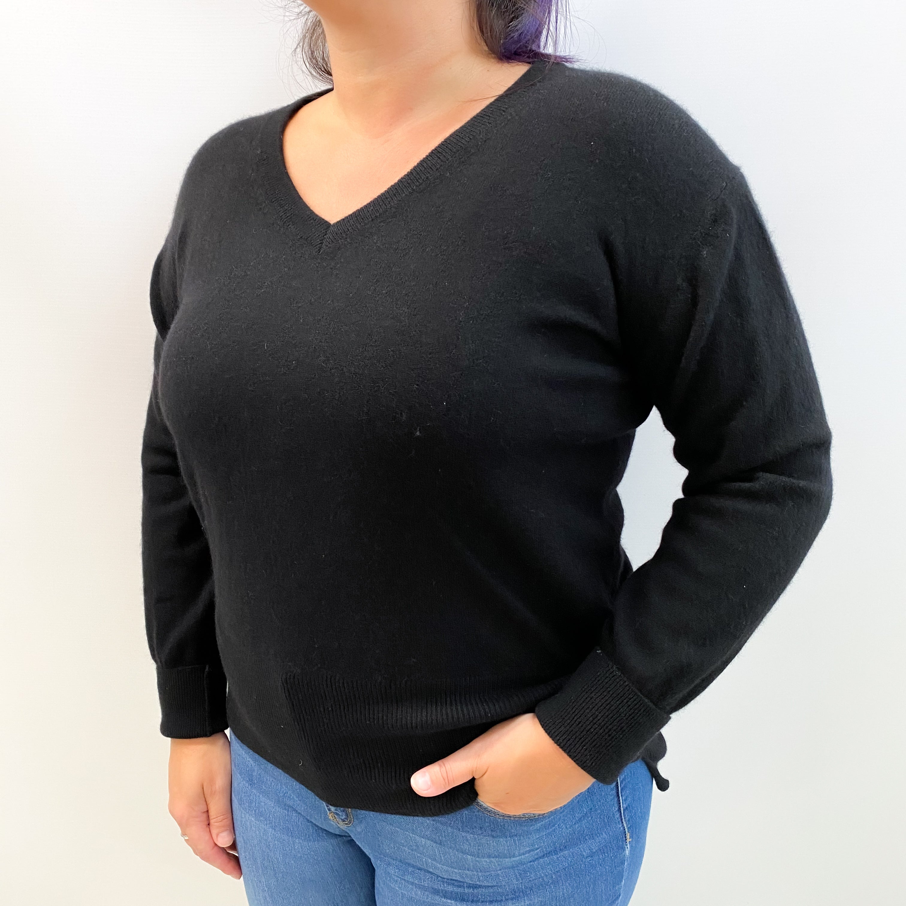Italian Black Cashmere V Neck Jumper Large