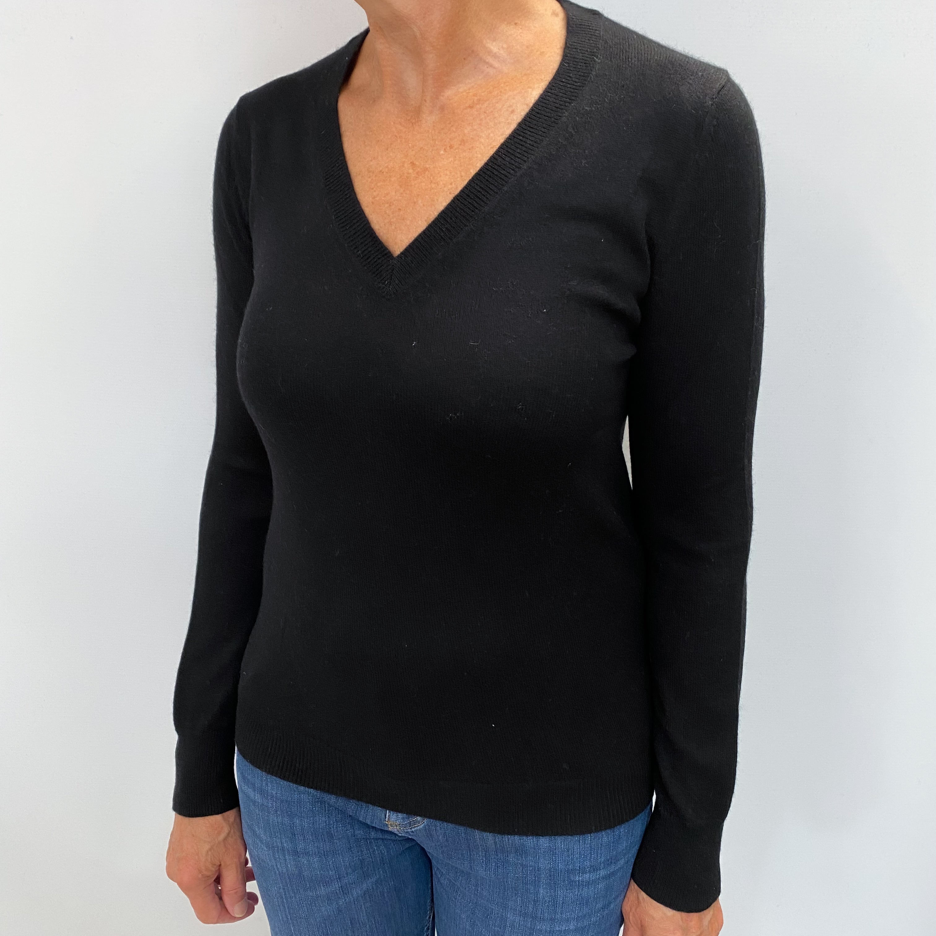 Black Cashmere V Neck Jumper Medium