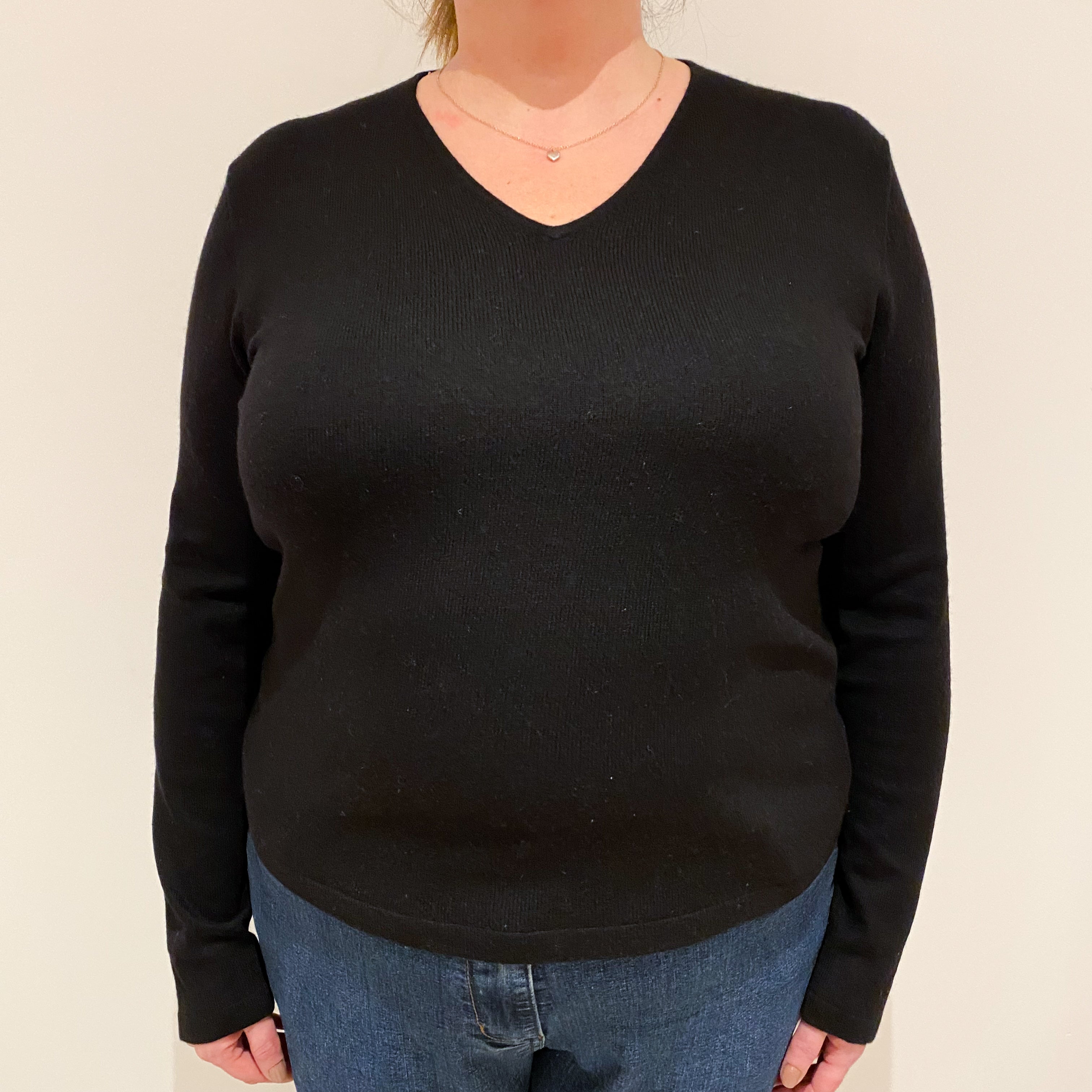 Black Cashmere V Neck Jumper Extra Large