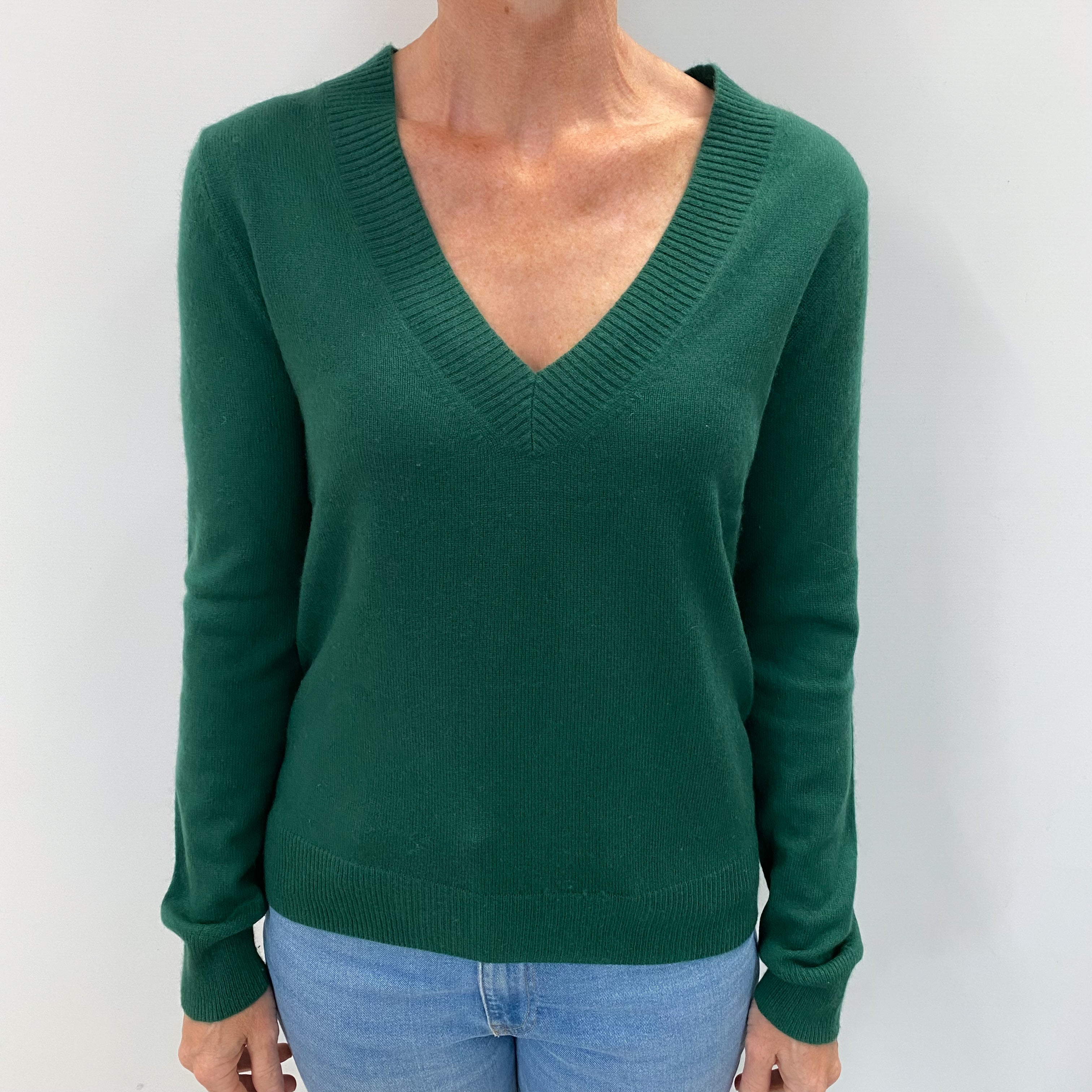 Shamrock Green Cashmere V Neck Jumper Small