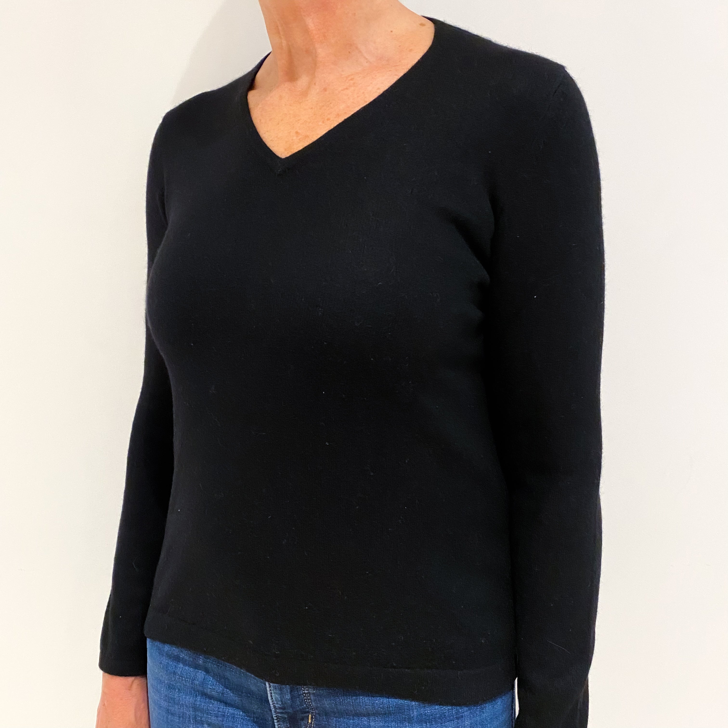 Black Cashmere V Neck Jumper Medium