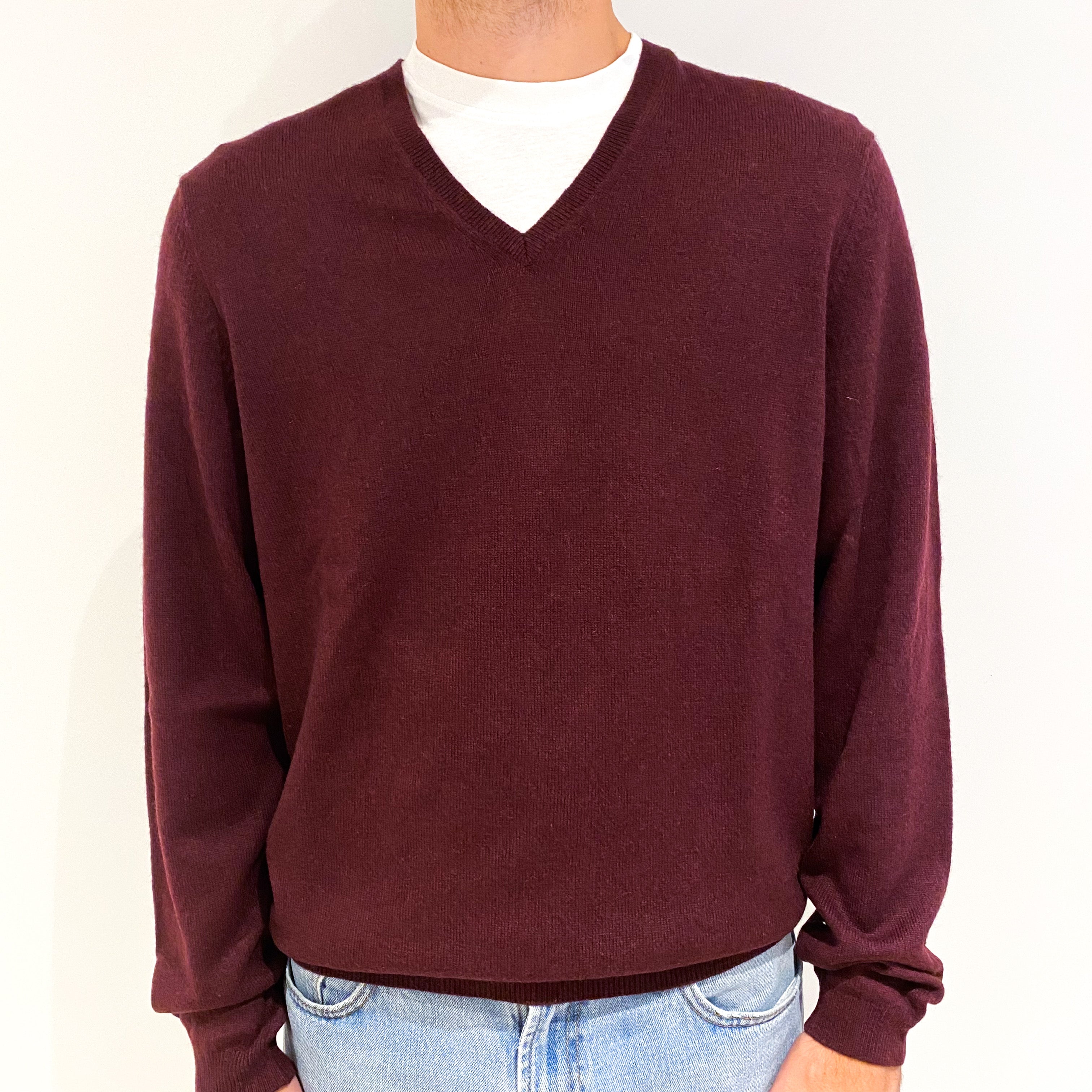 Men's Burgundy Red Cashmere V-Neck Jumper Medium