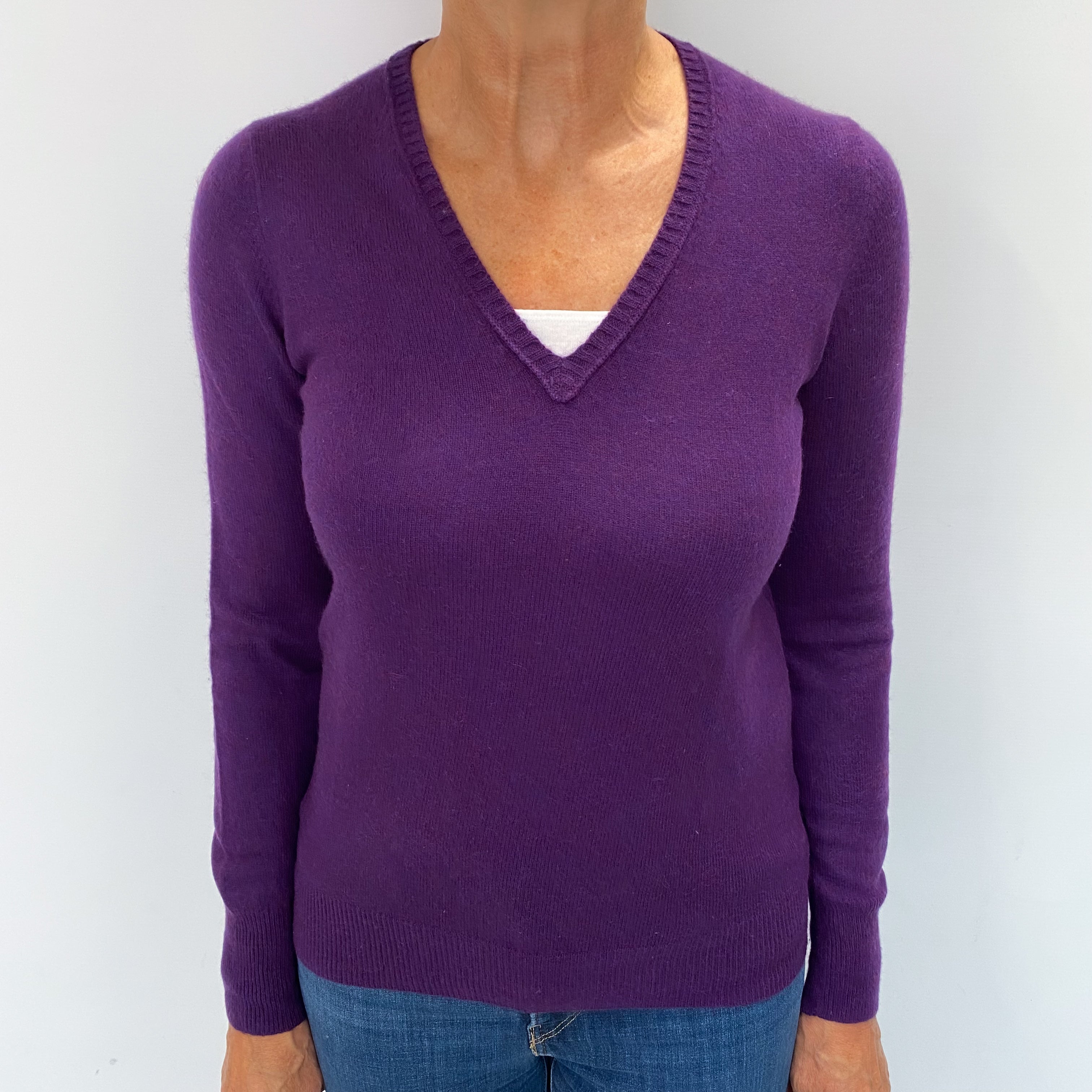 Iris Purple Cashmere V Neck Jumper Medium