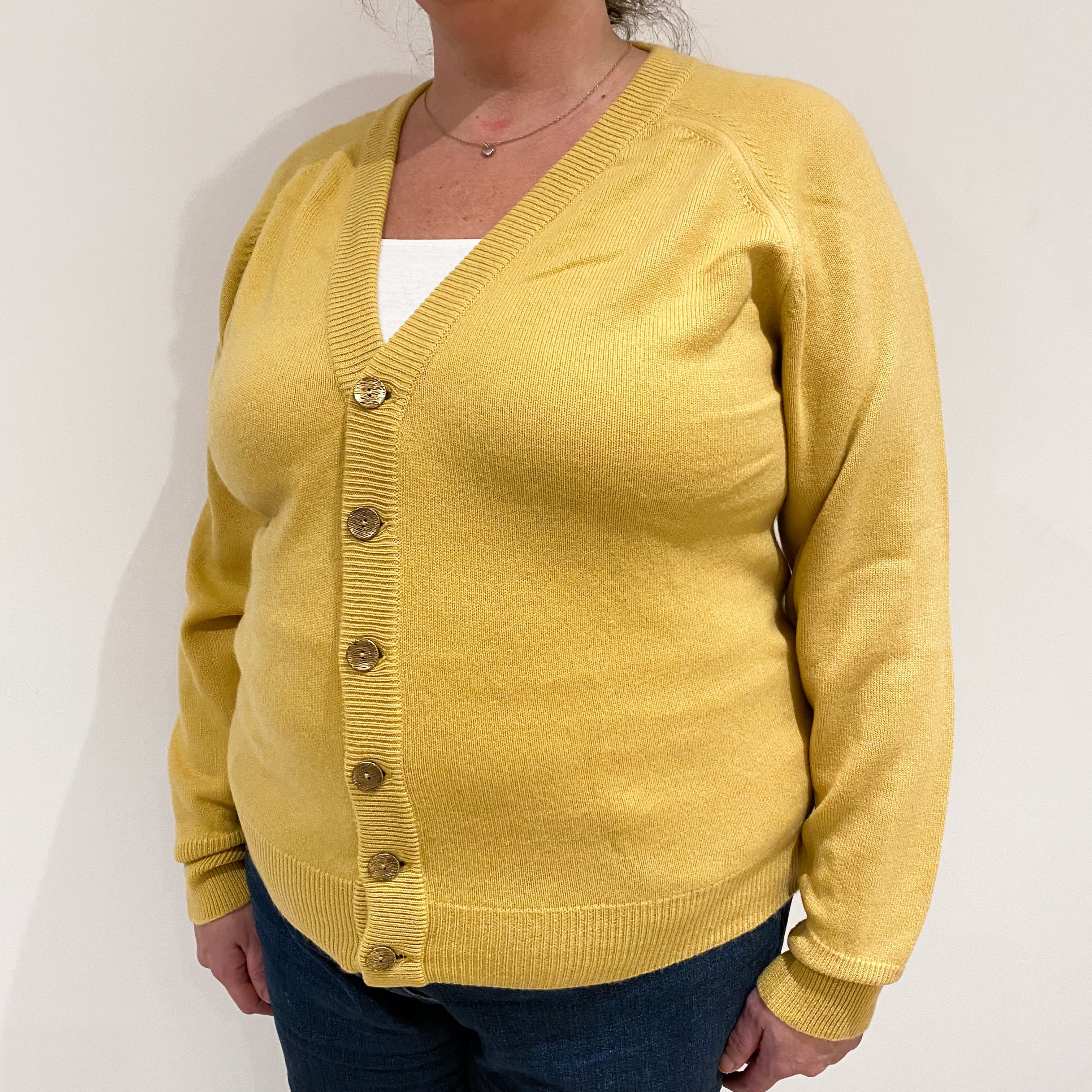 Scottish Vintage Ochre Yellow Cashmere V-Neck Cardigan Extra Large