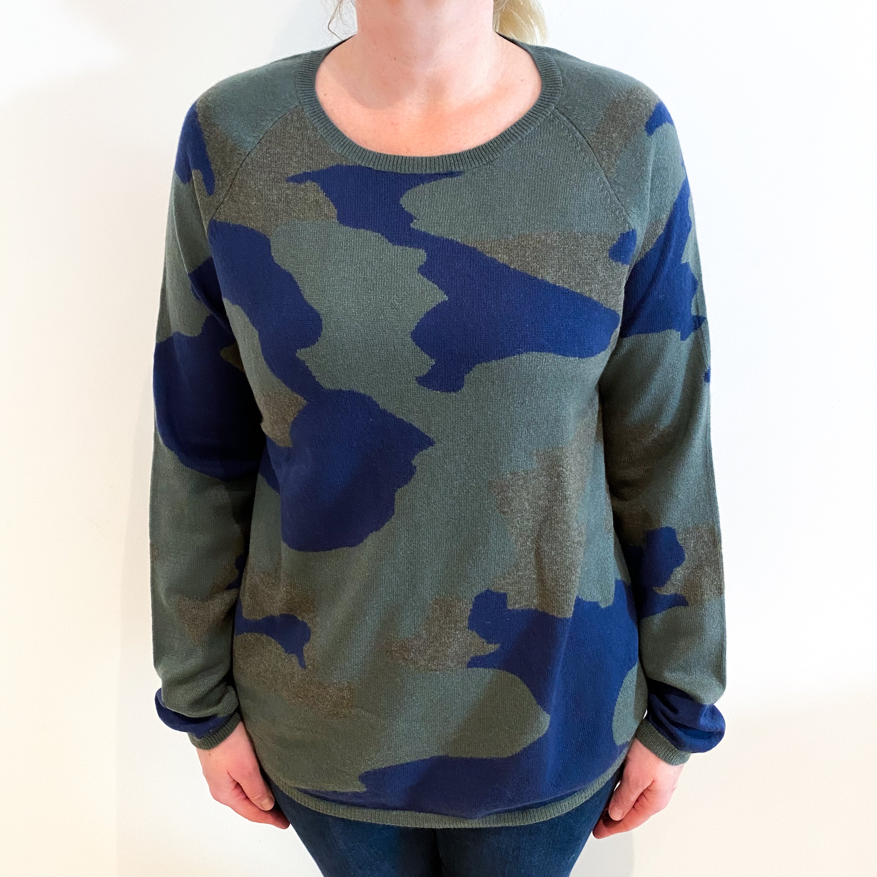Army Green and Blue Camouflage Cashmere Crew Neck Jumper Large
