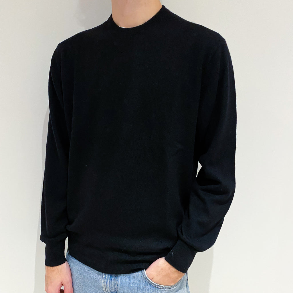 Men's Black Cashmere Crew Neck Jumper Large