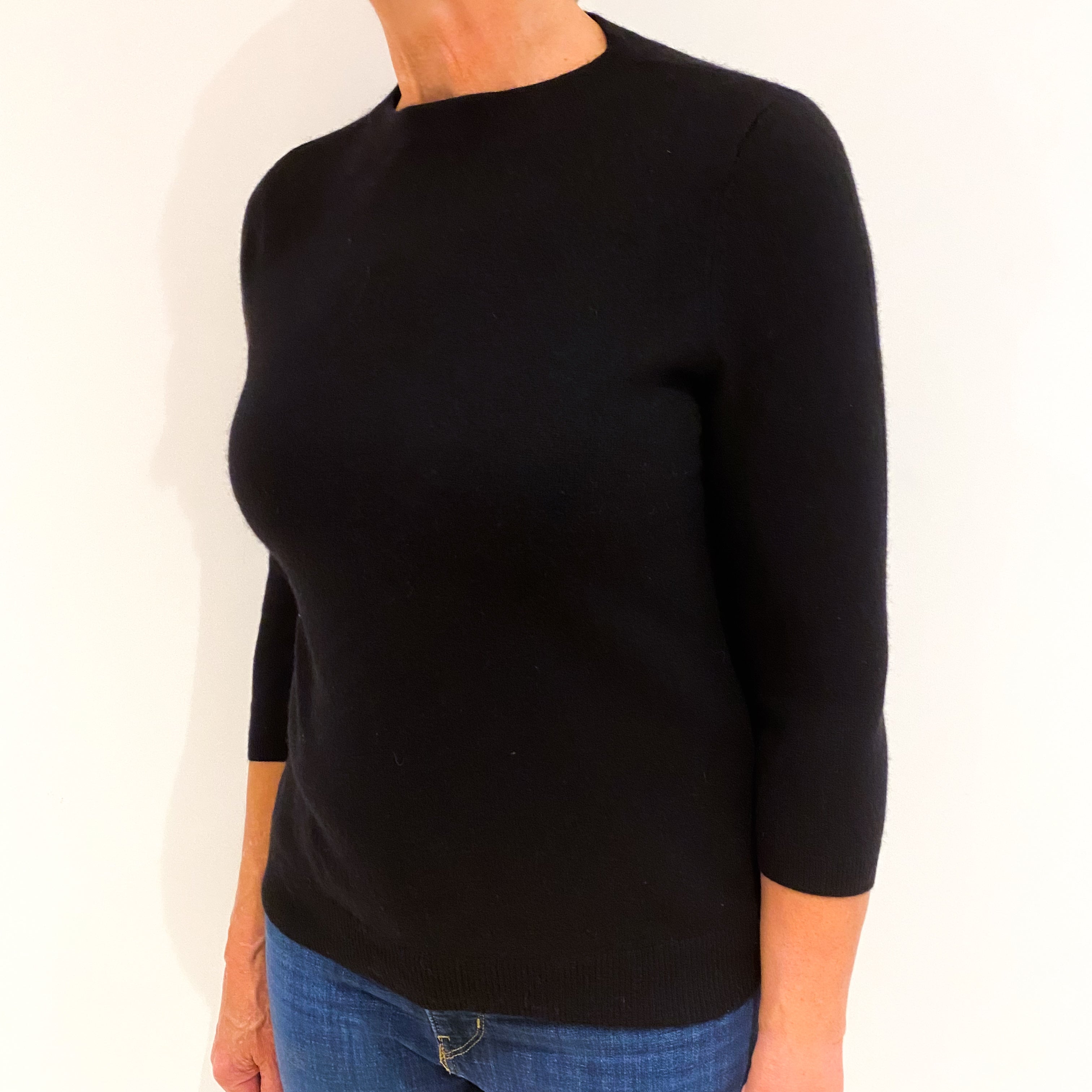 Black 3/4 Sleeved Cashmere Crew Neck Jumper Medium