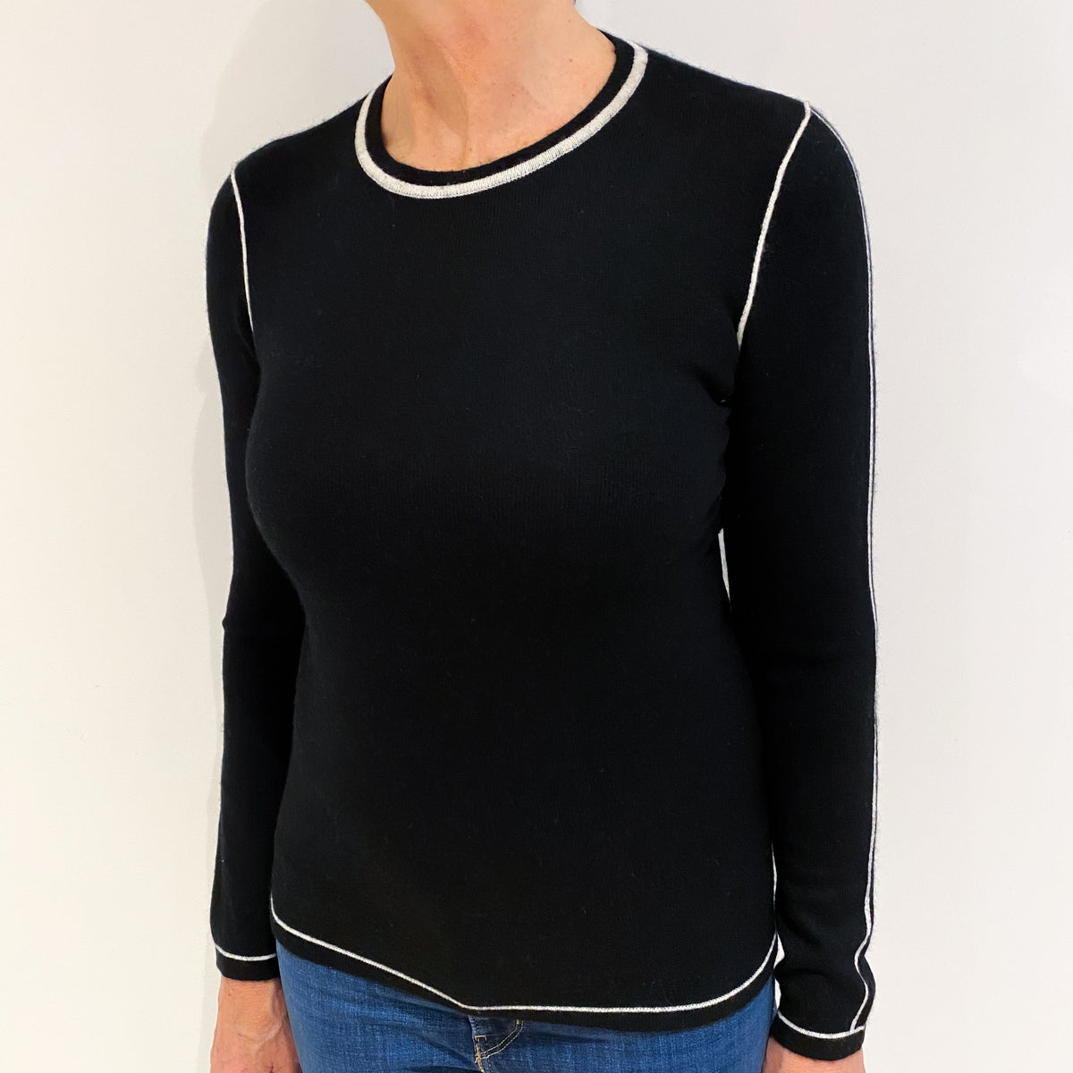 Black Cashmere Crew Neck Jumper Medium
