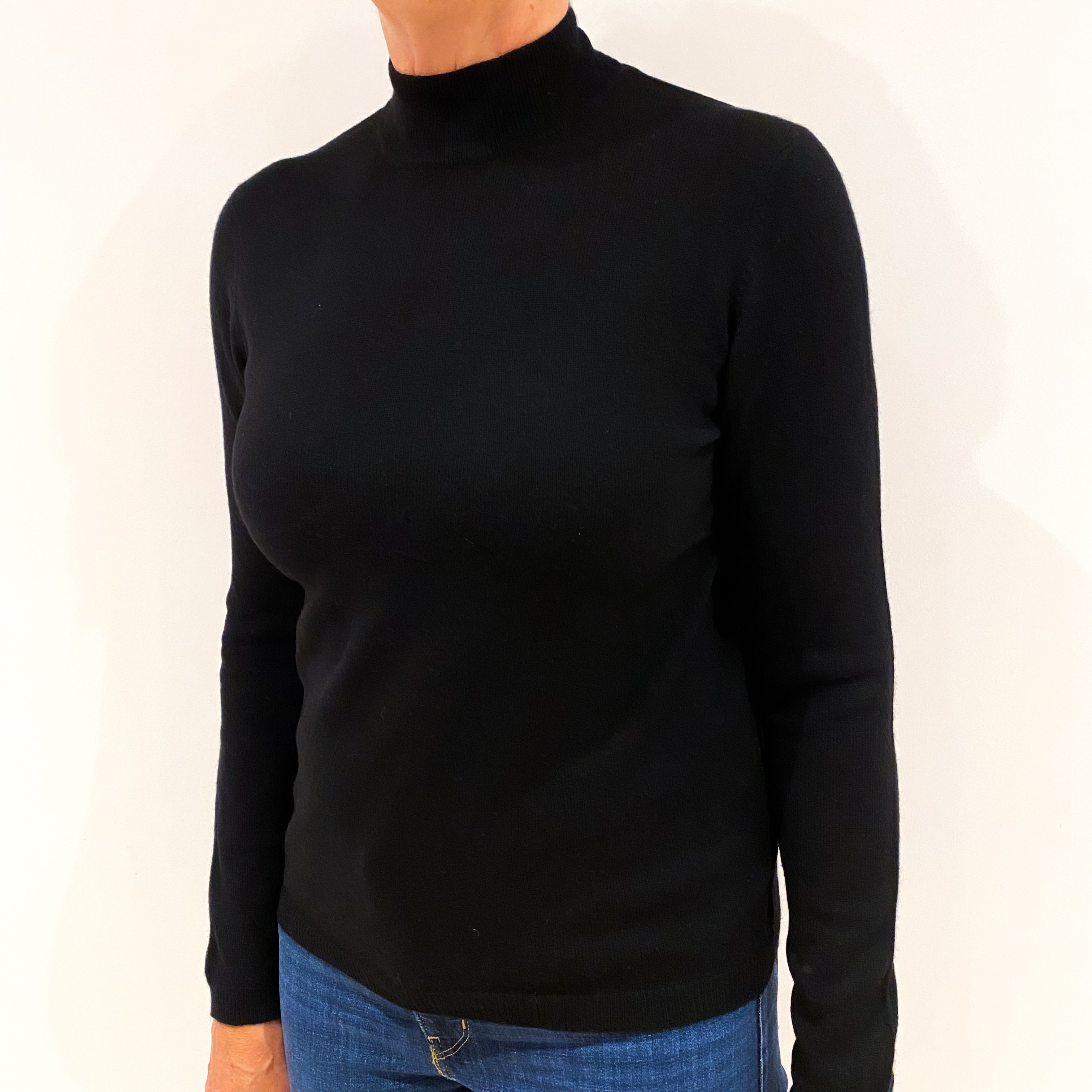 Black Cashmere Turtle Neck Jumper Medium