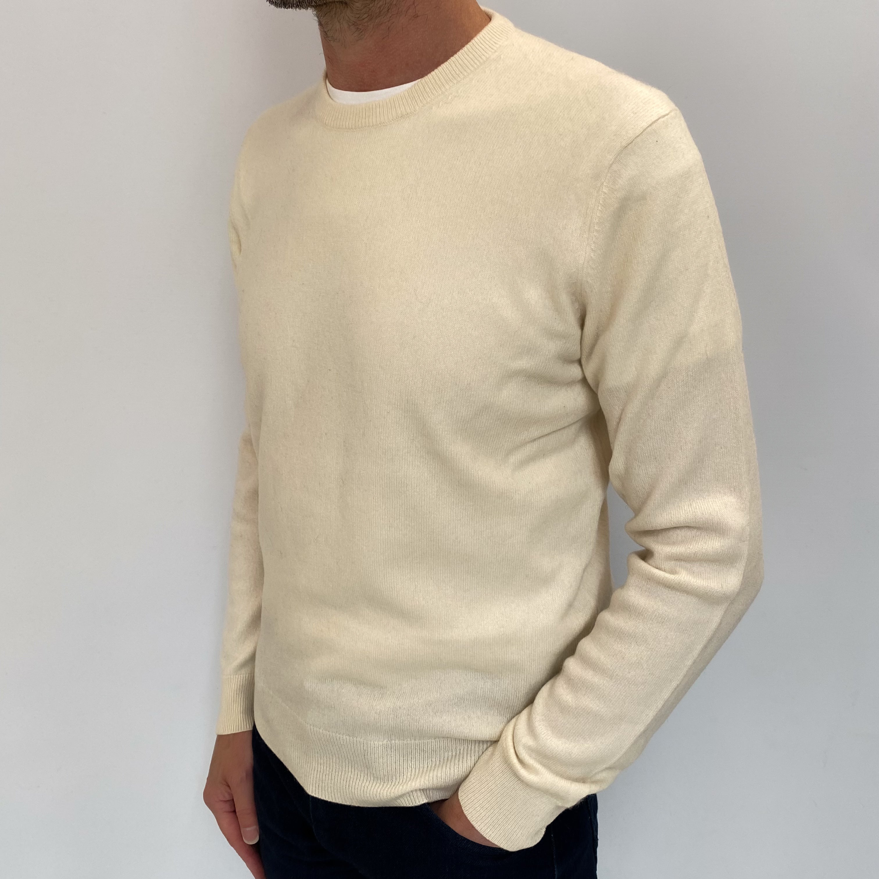 Men's Winter White Cashmere Crew Neck Jumper Small