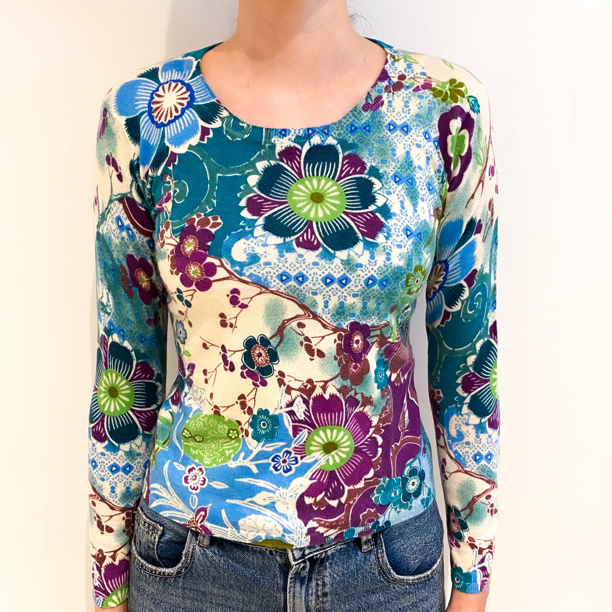 Teal and Violet Floral Cashmere Crew Neck Jumper Extra Small