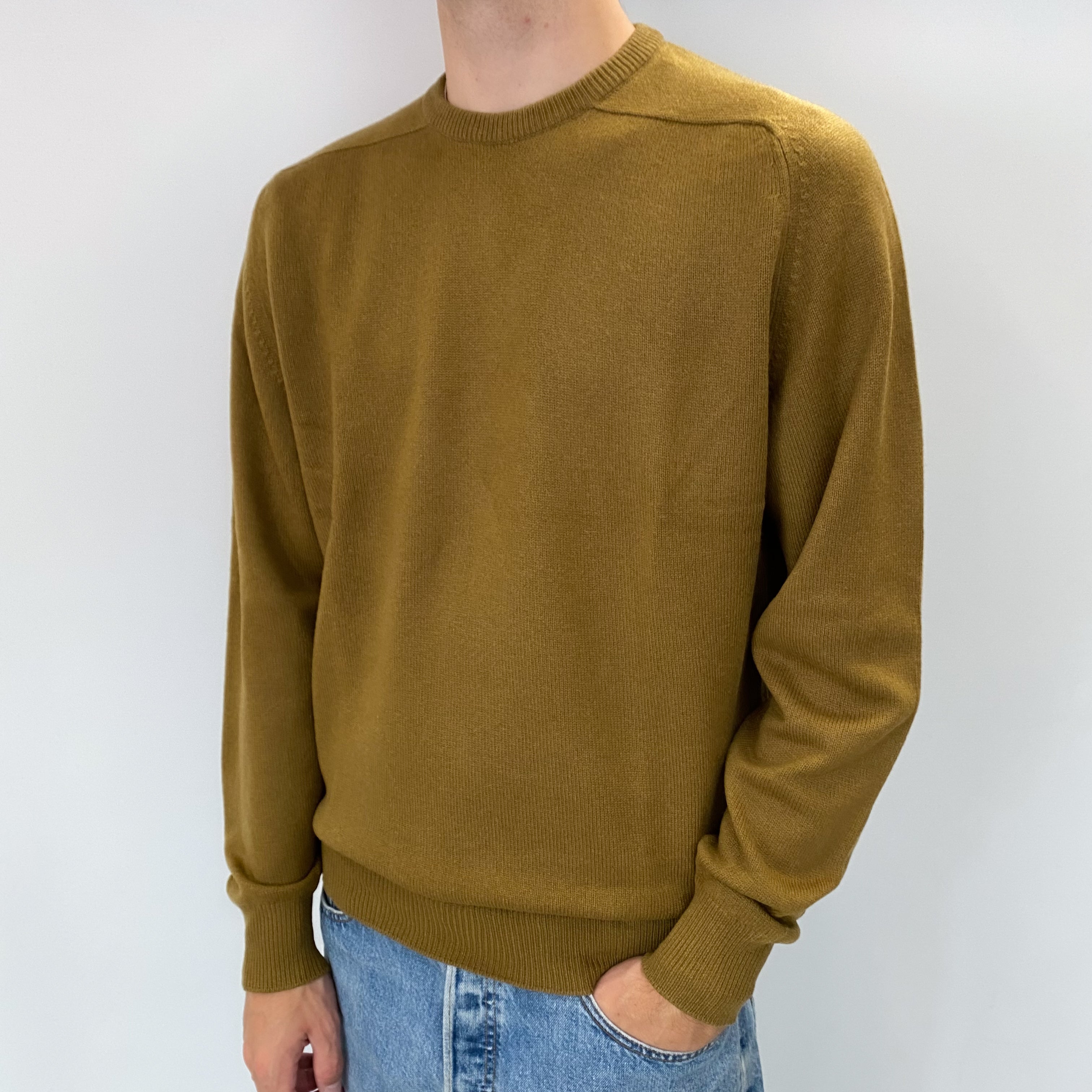 Men's Scottish Moss Green Cashmere Crew Neck Jumper Large