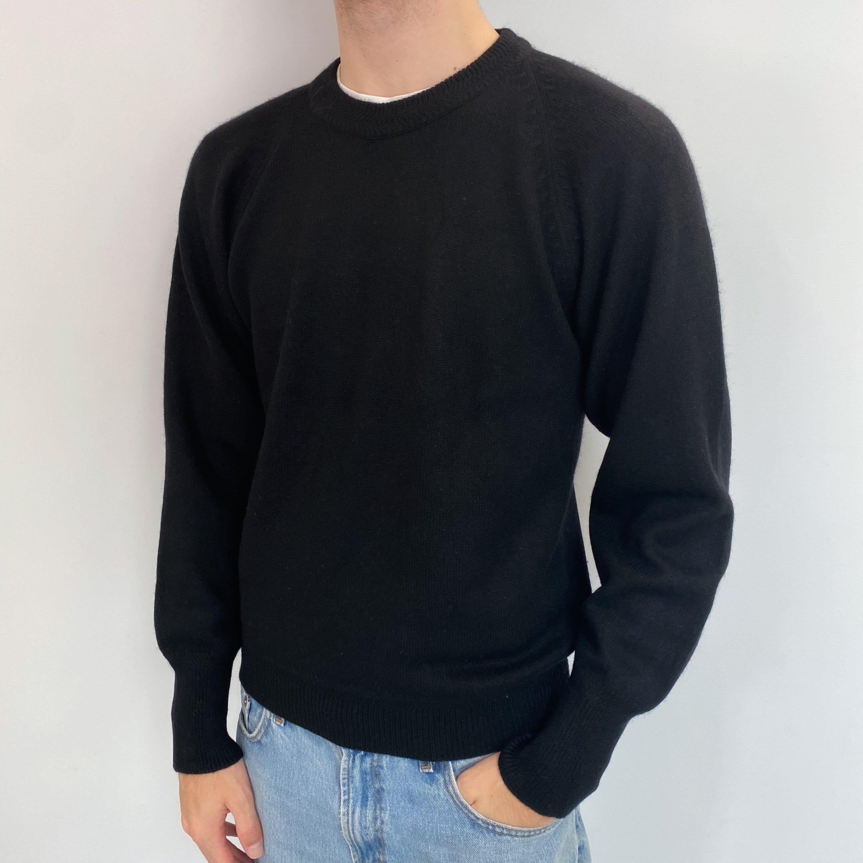 Men's Black Cashmere Crew Neck Jumper Medium