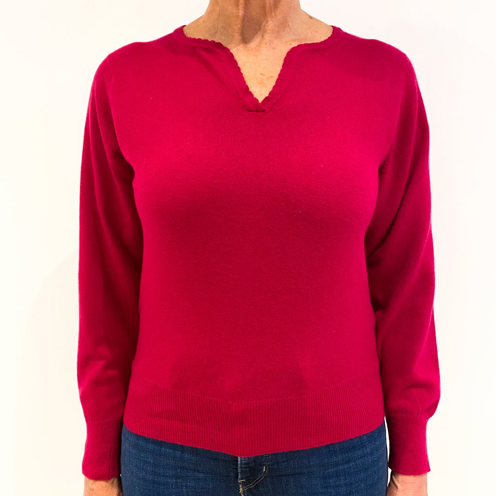 Vintage Scottish Fuchsia Pink Cashmere Notch Neck Jumper Medium