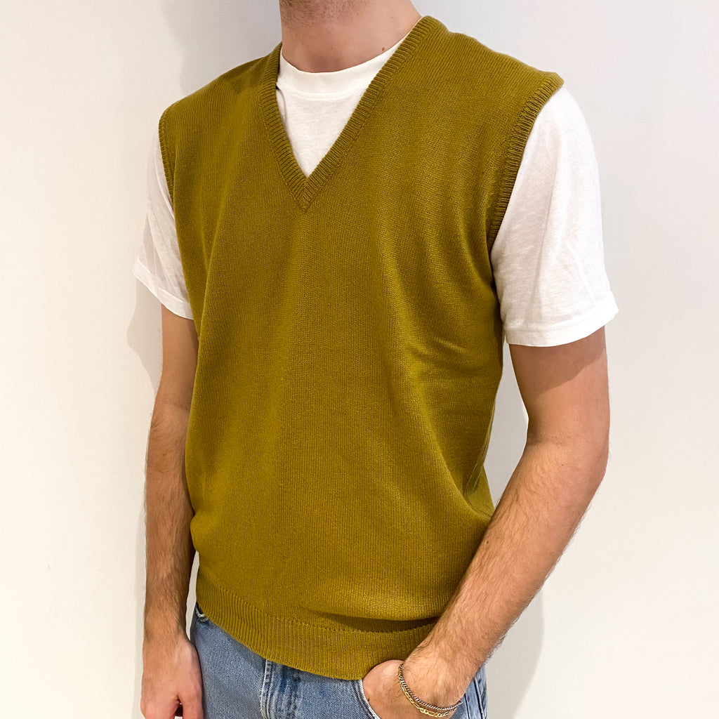 Men's Flaxen Yellow Cashmere V Neck Sleeveless Jumper Medium
