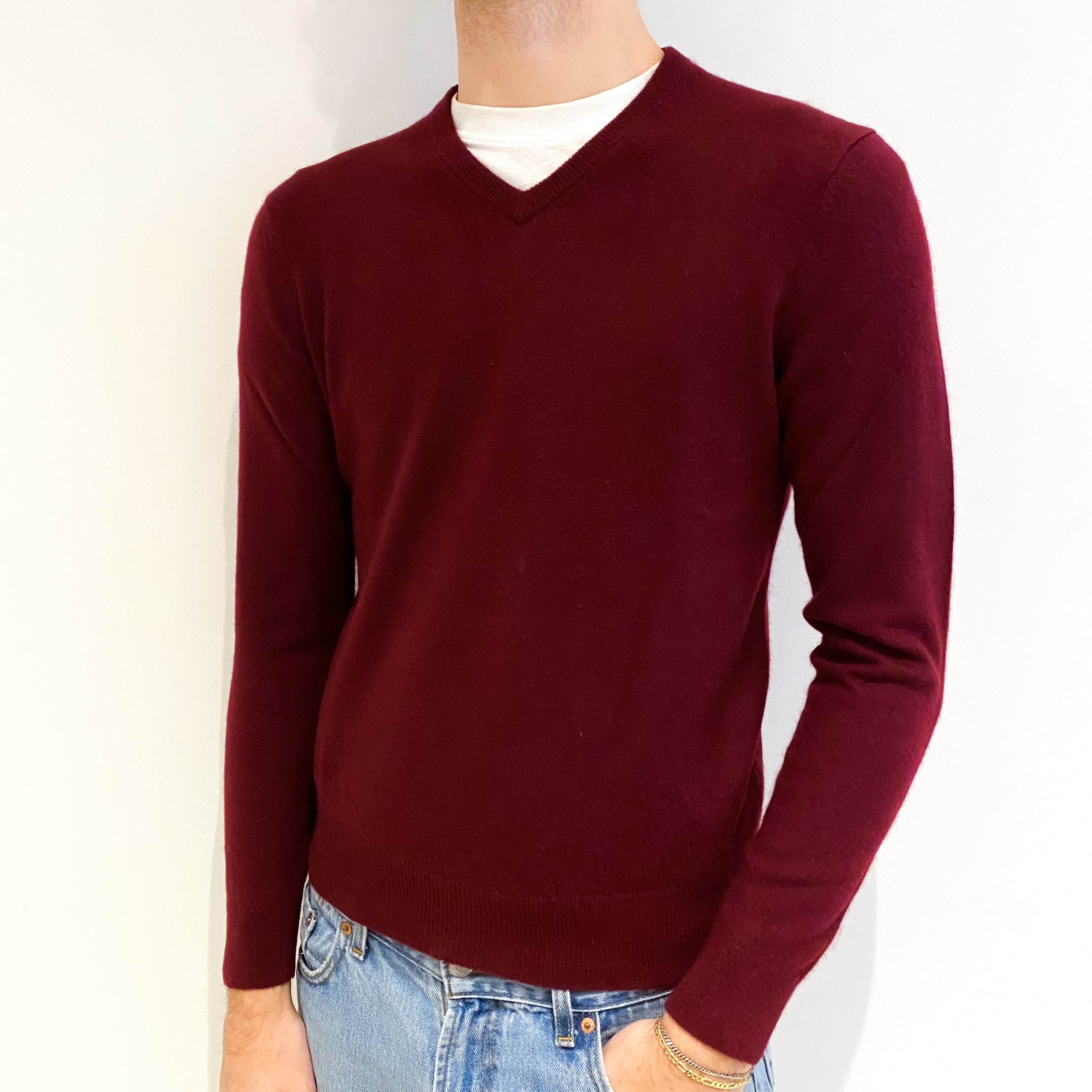 Men's Wine Red Cashmere V Neck Jumper Medium