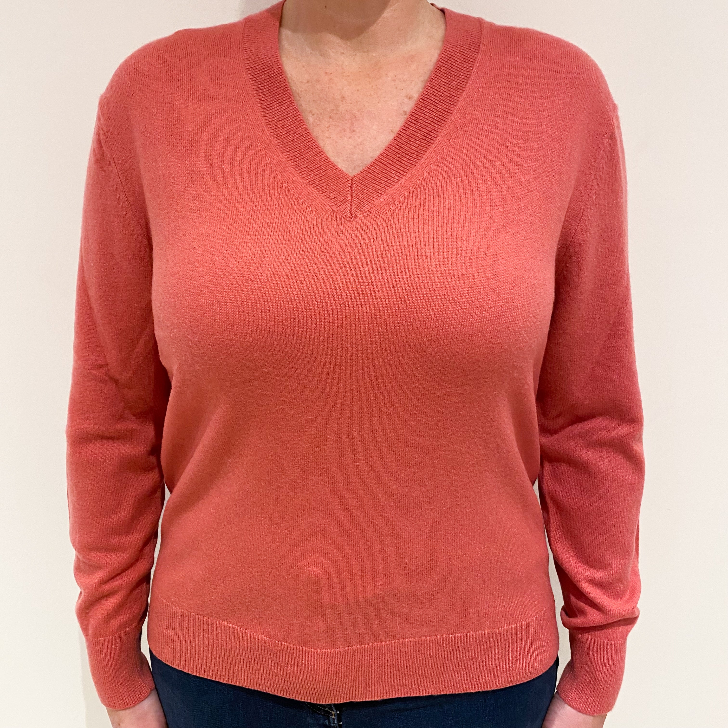 Loganberry Pink Cashmere V-Neck Jumper Large