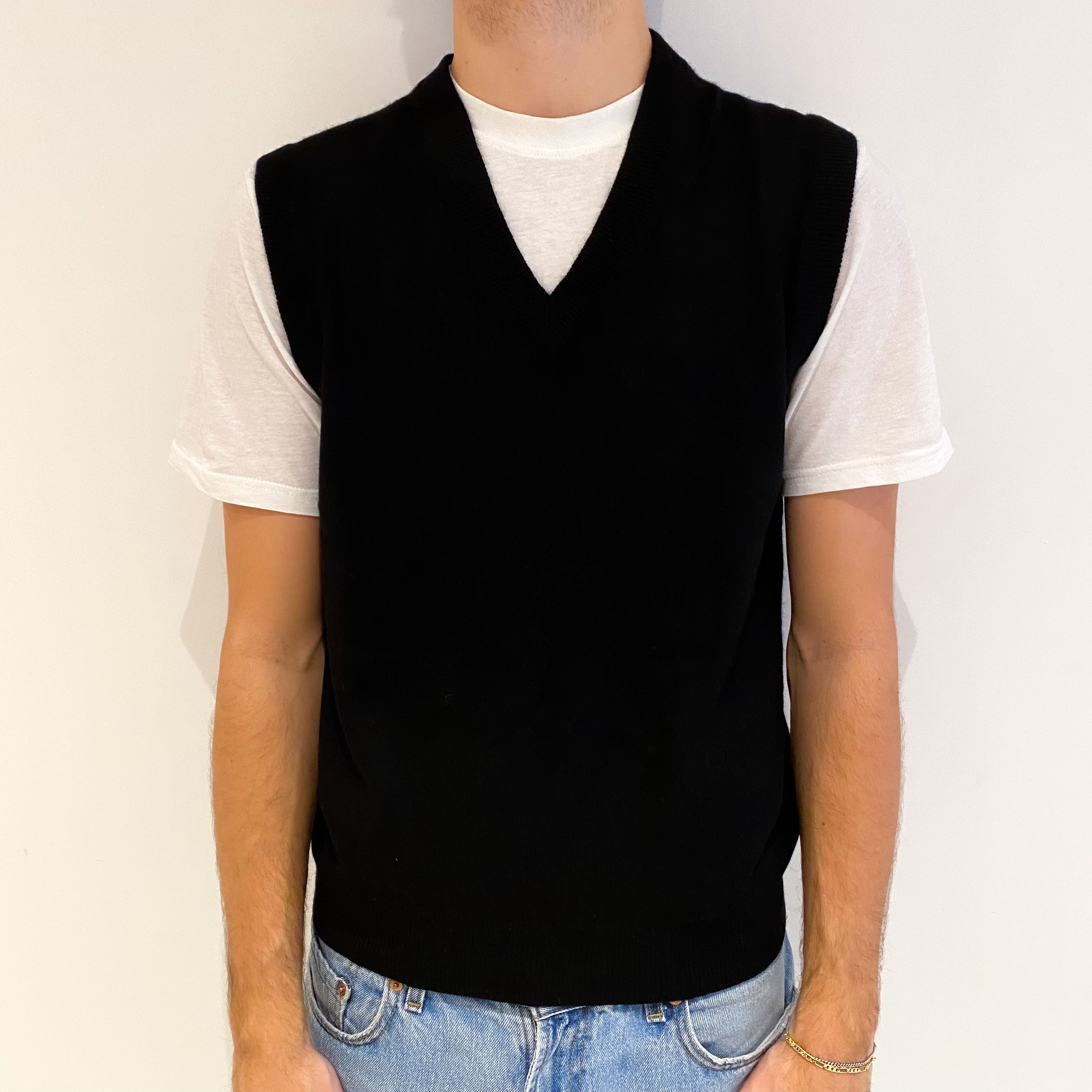 Men's Black Cashmere V Neck Tank Top Large
