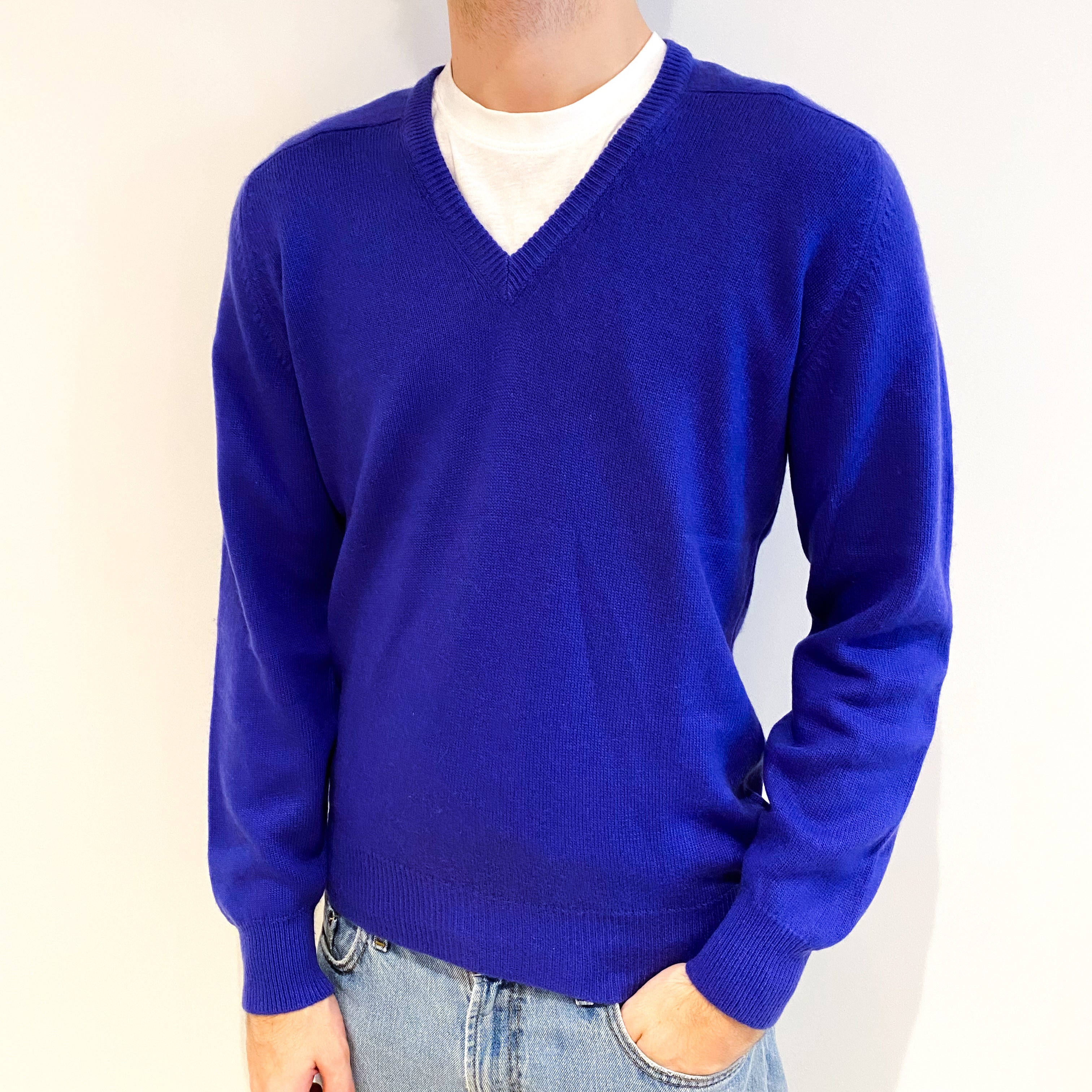 Men's Vintage Italian Wisteria Purple Cashmere V Neck Jumper Medium