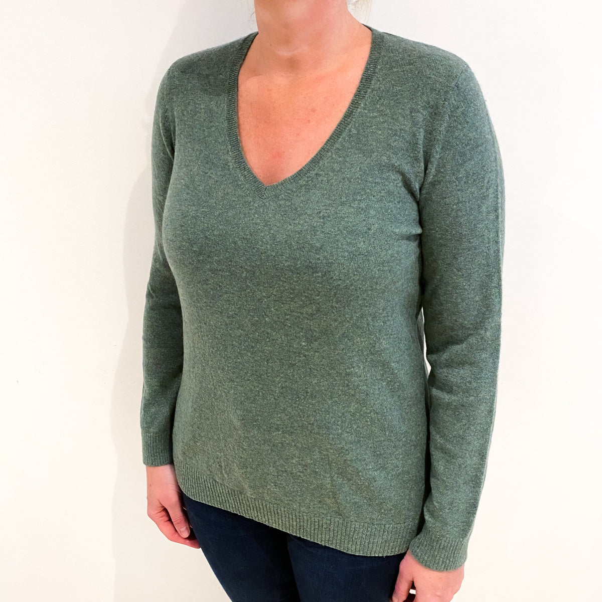 Moss Green Cashmere V Neck Jumper Large