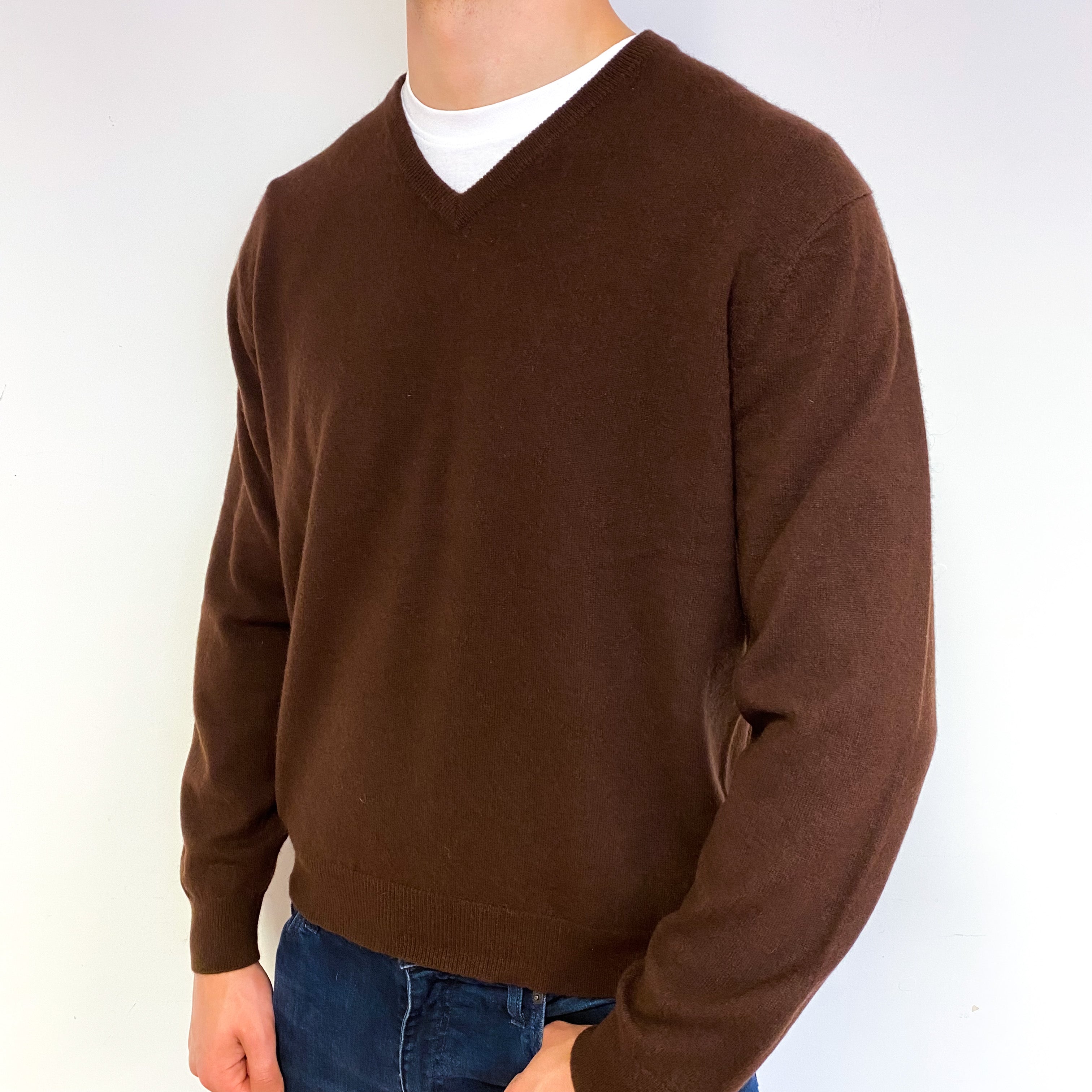 Men's Chocolate Brown Cashmere V-Neck Jumper Extra Large