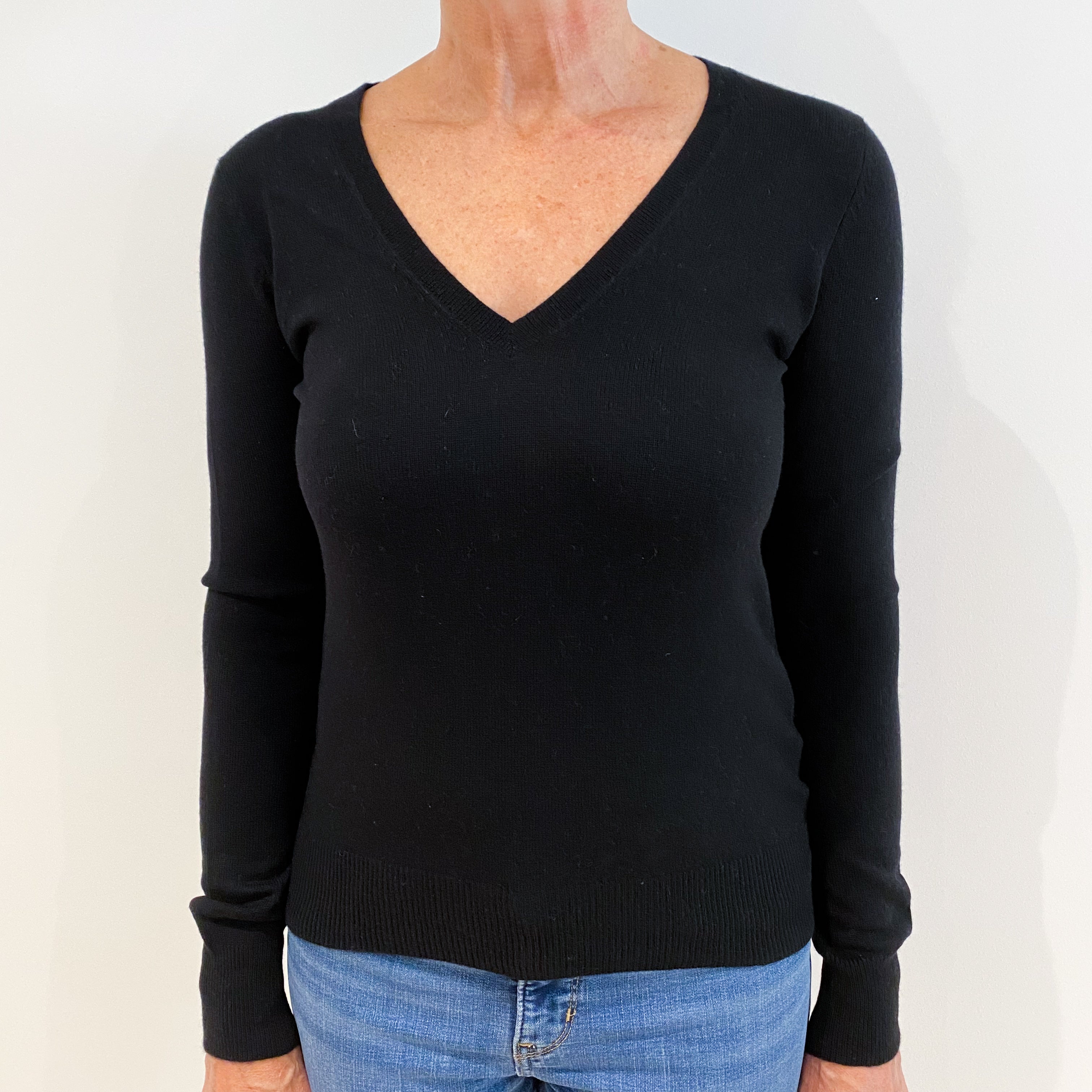 Black Cashmere V-Neck Jumper Medium