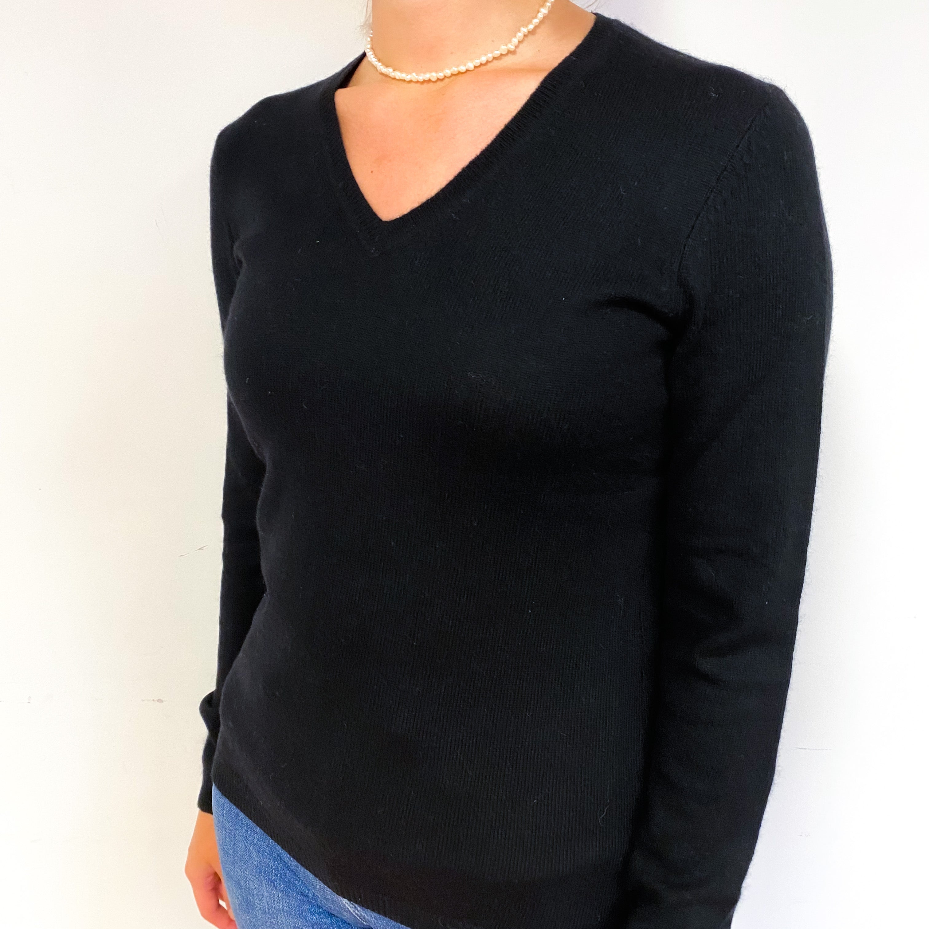 Black Cashmere V-Neck Jumper Small