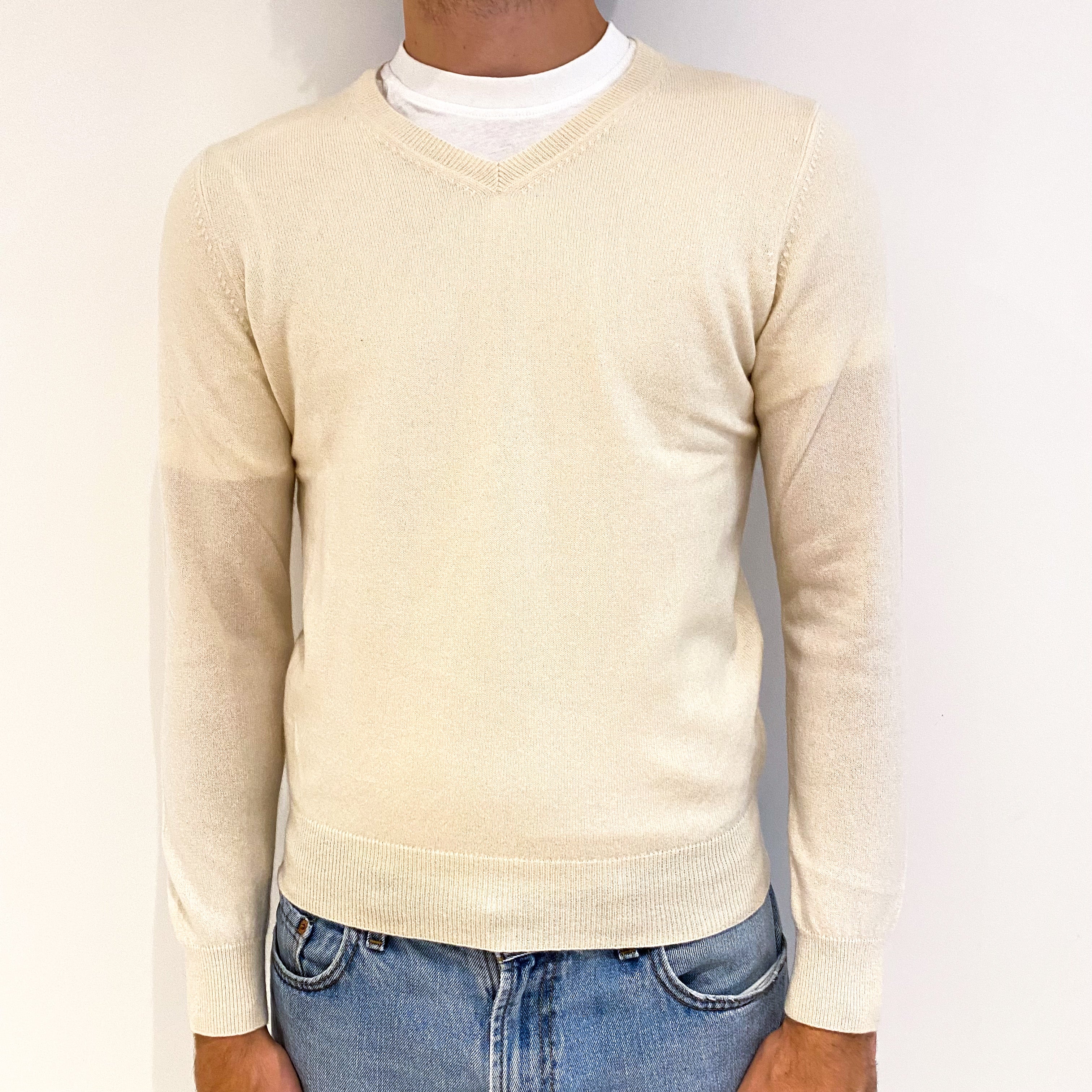 Men's Cream Cashmere V-Neck Jumper Medium