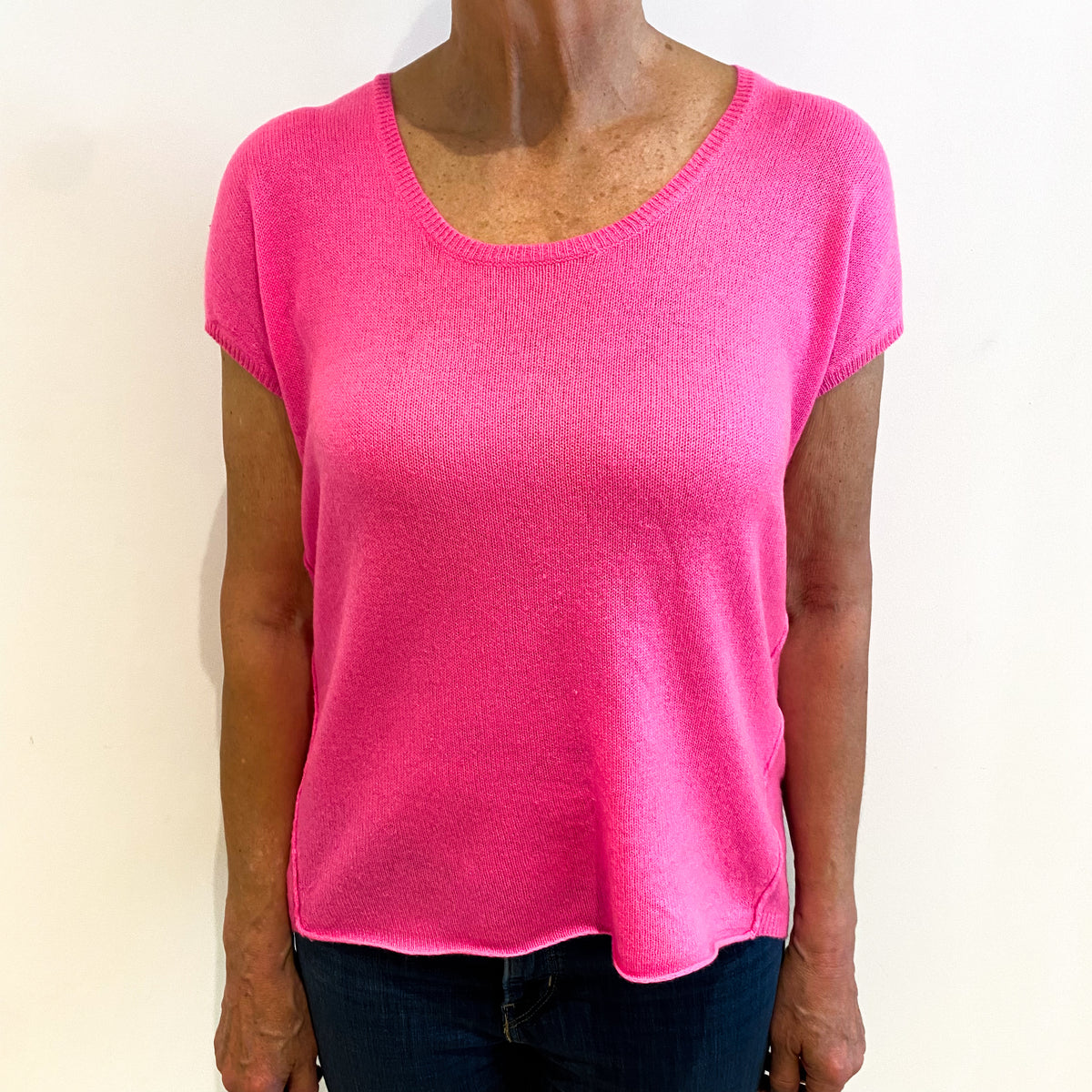 Neon Pink Cashmere Scoop Neck Short Sleeved Jumper Medium