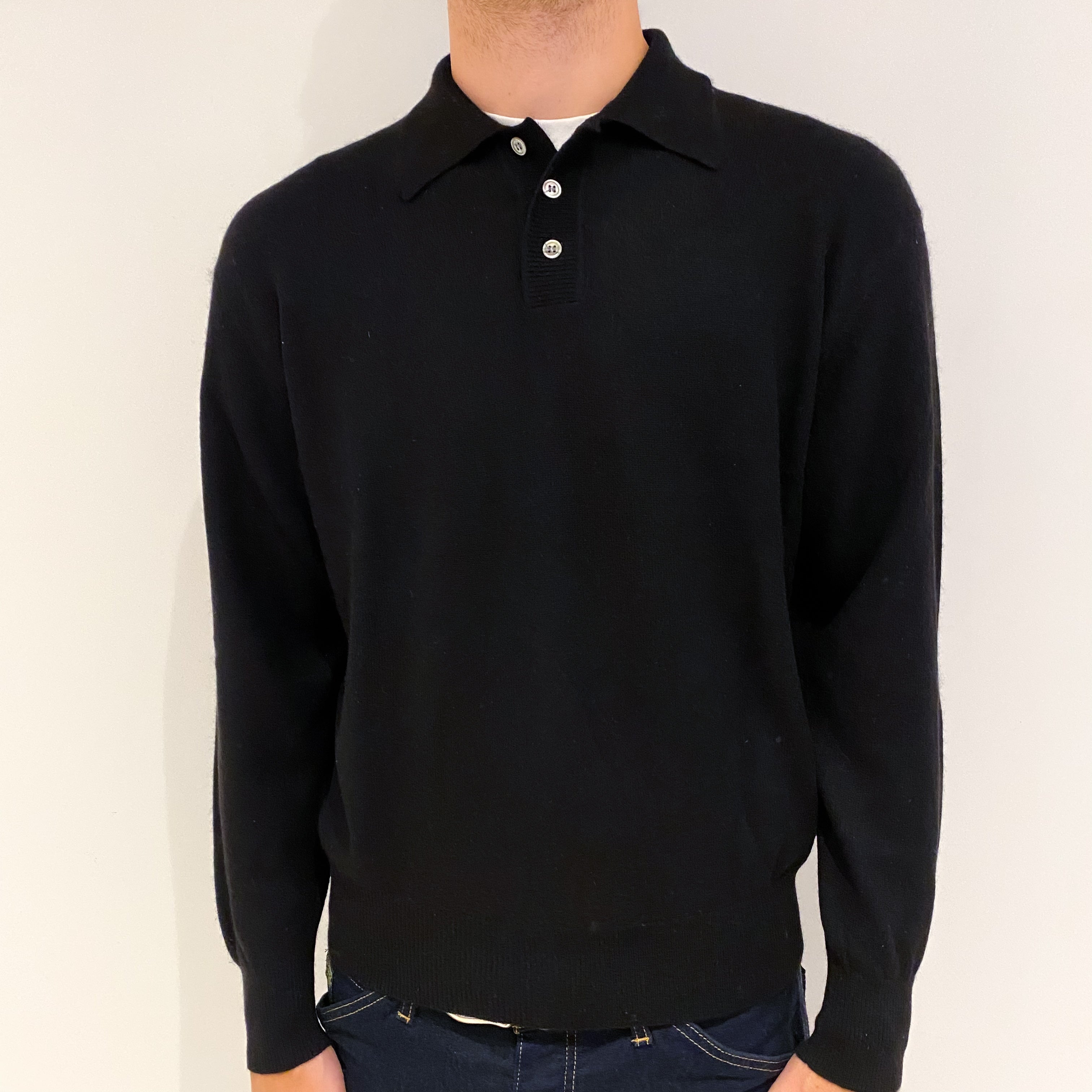 Men's Black Cashmere Collared 1/4 Button Jumper Medium