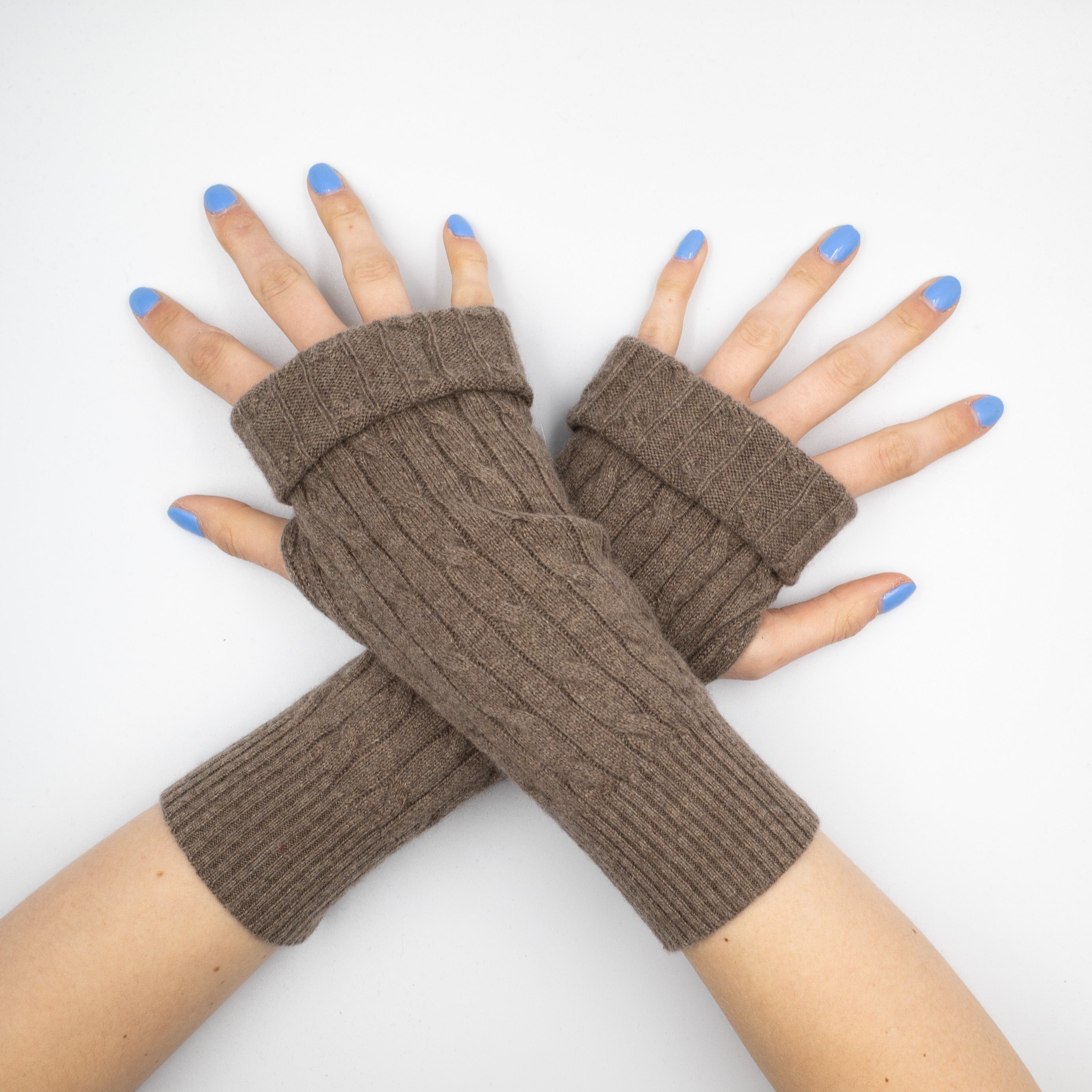 Latte Cable Fingerless Gloves
