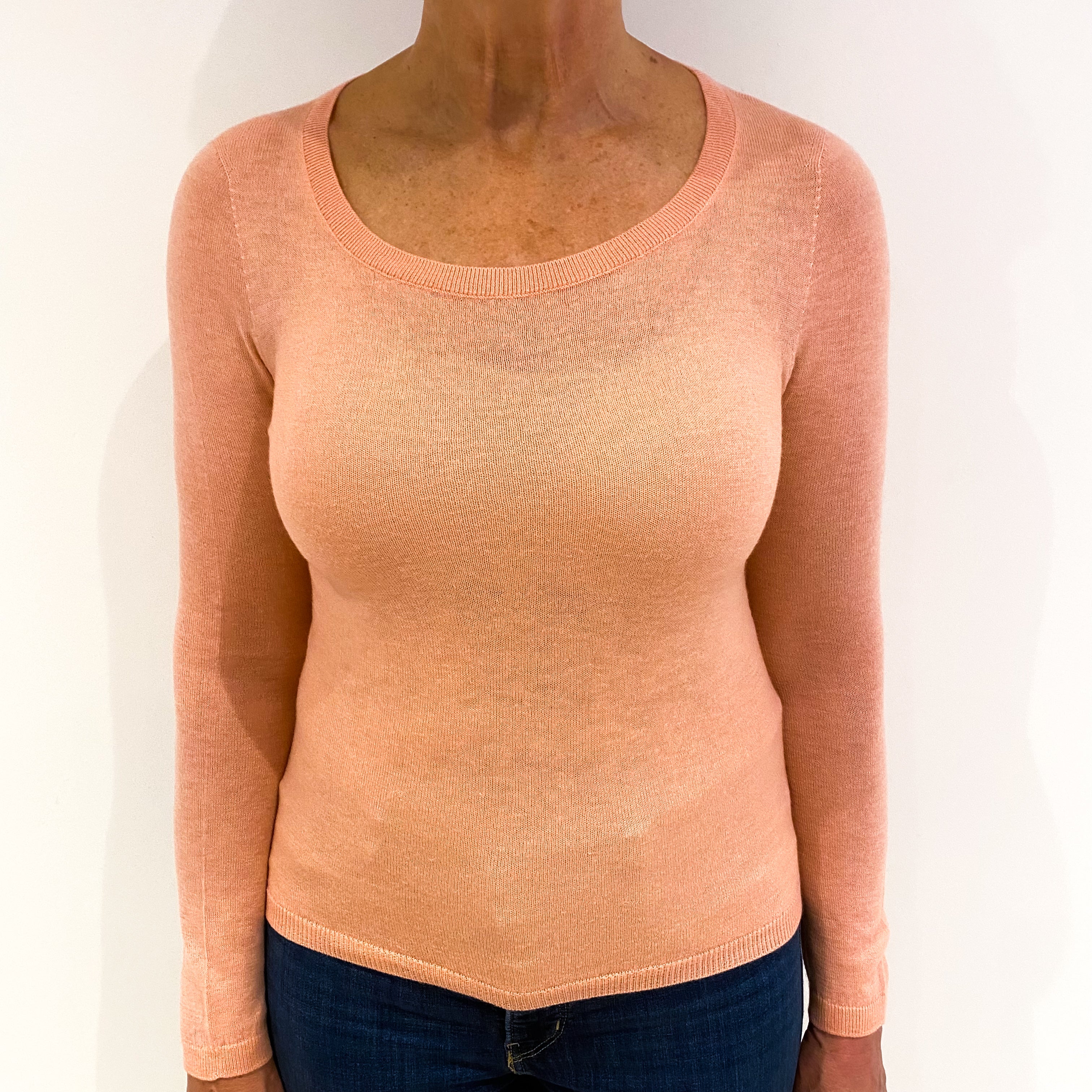 Pale Apricot Pink Cashmere Crew Neck Jumper Medium