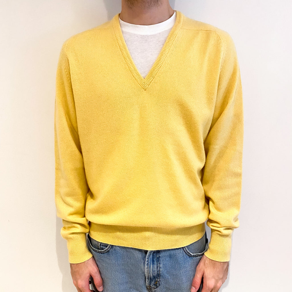Men's English Custard Yellow Cashmere V Neck Jumper Large